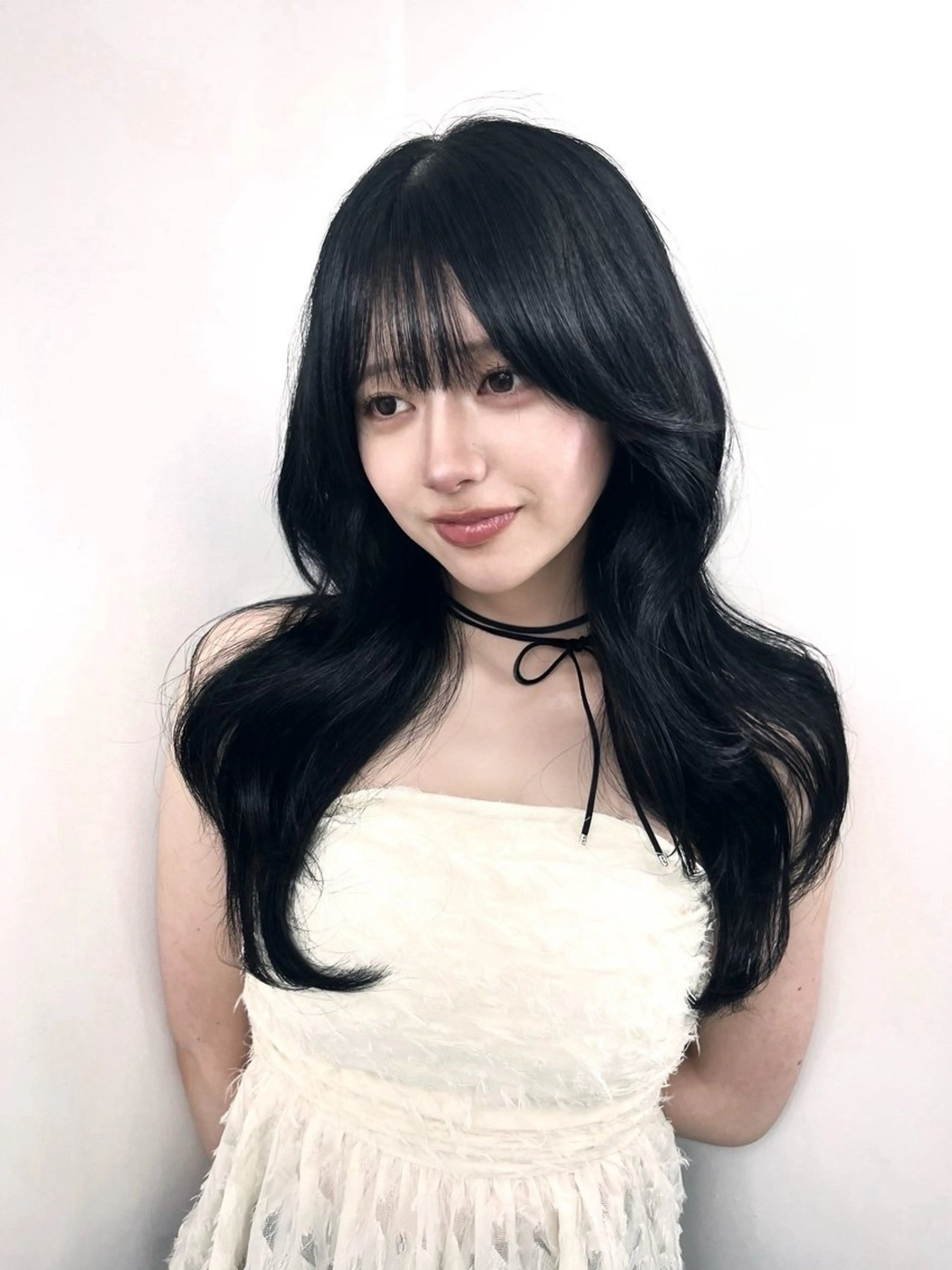 ロング カラー 透明感カラー グレージュ レイヤーカット 透明感カラー✨🩵 韓国ヘアkanatoのヘアスタイル