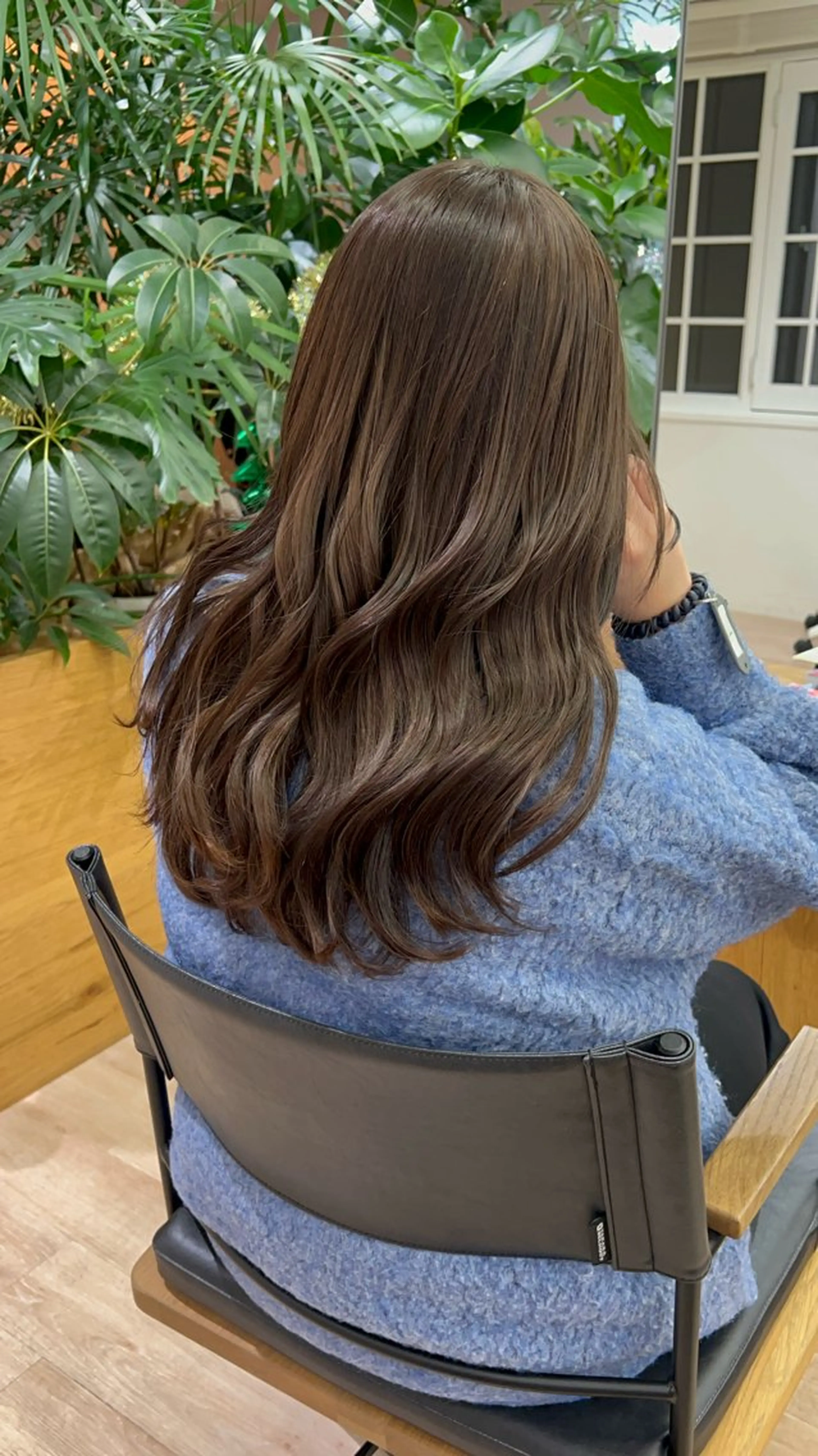 セミロング カラー ヘアカラー トリートメント 艶ベージュ/オリーブ カラー🫒airiのヘアスタイル