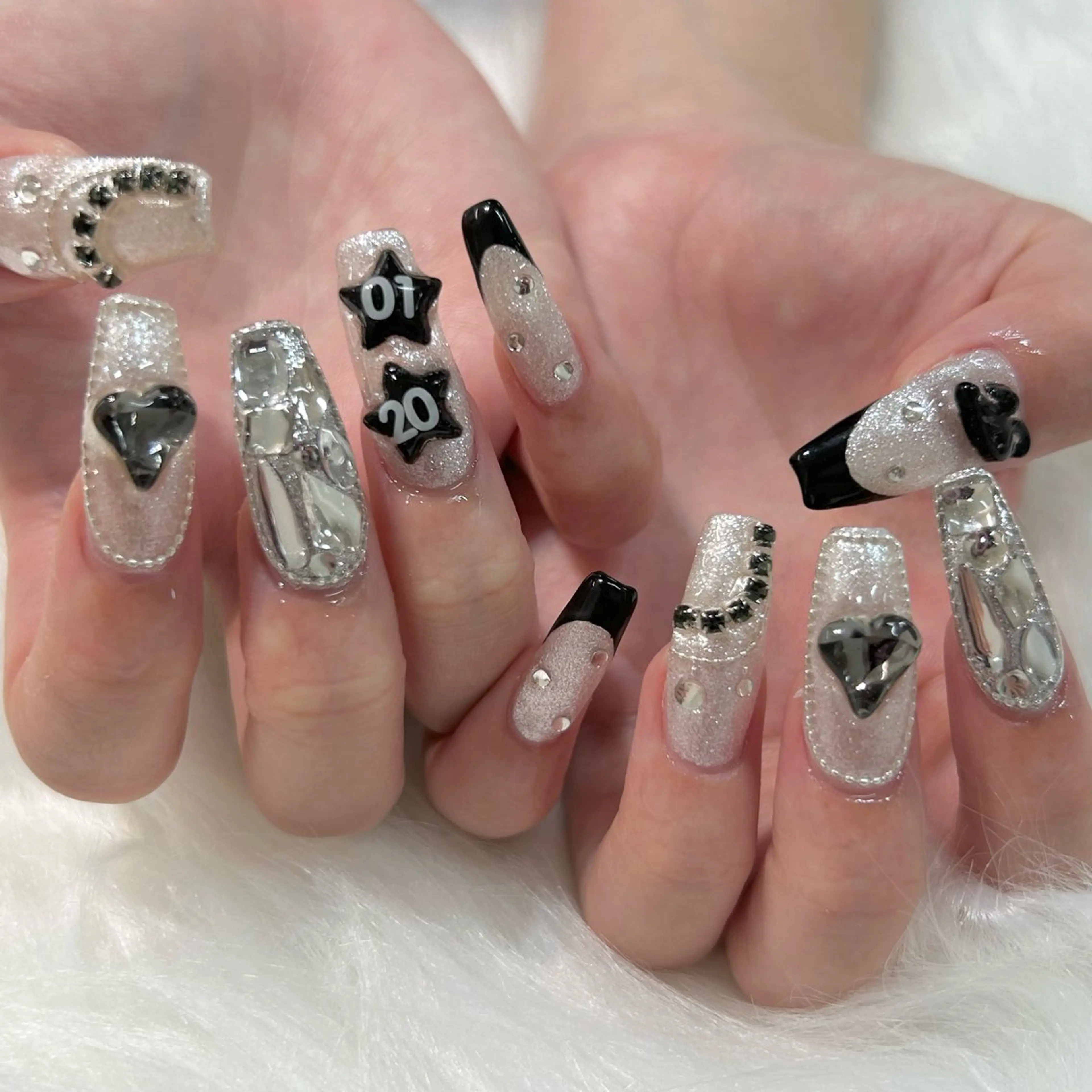 ネイル ムラカミ カナのネイルデザイン