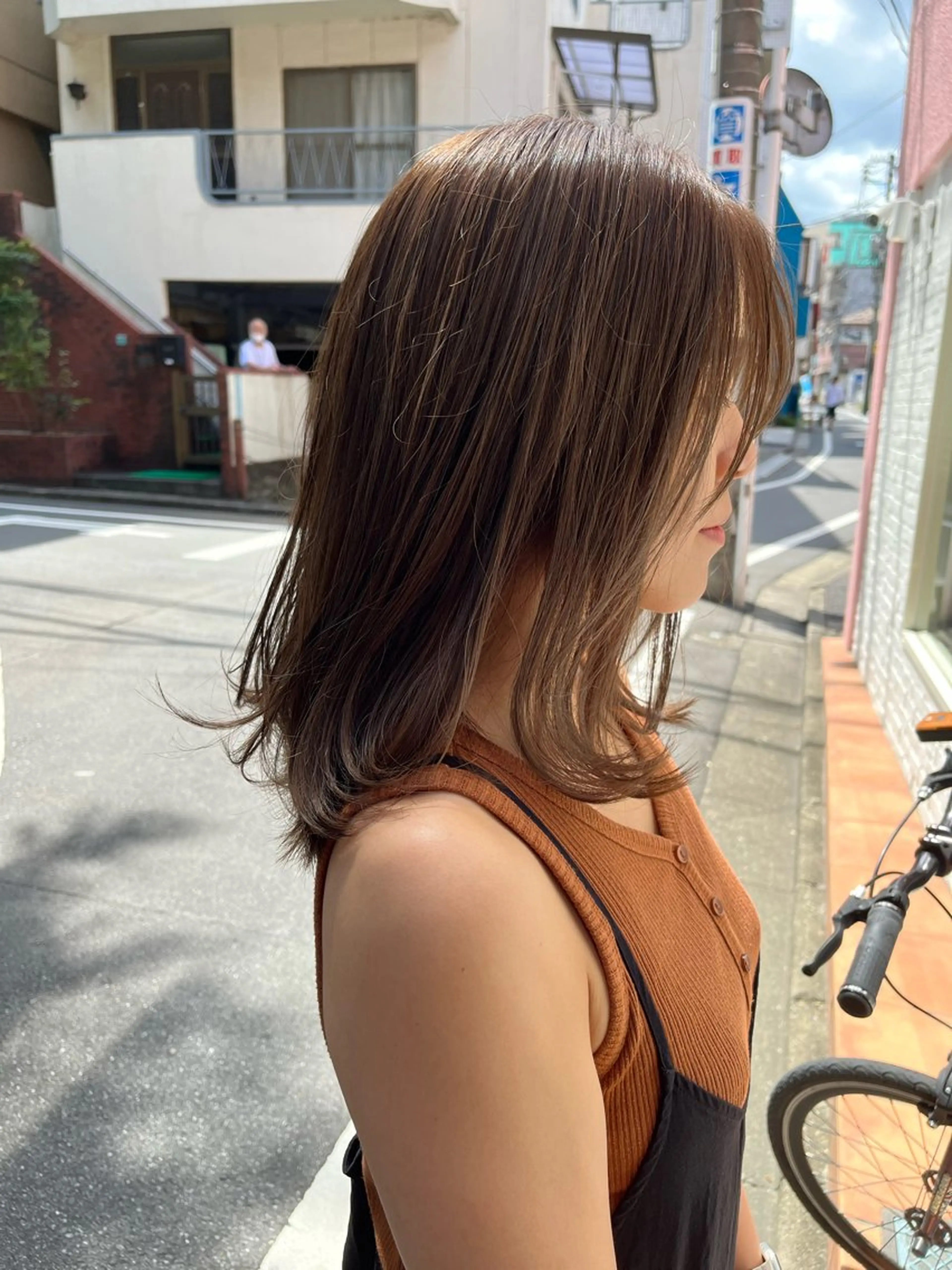 ミディアム カラー アッシュ アッシュグレー アッシュグレージュ 透明感カラー グレージュ カット ヘアカラー トリートメント 🌈透明感カラー🌈 🌟吉田祐介🌟のヘアスタイル