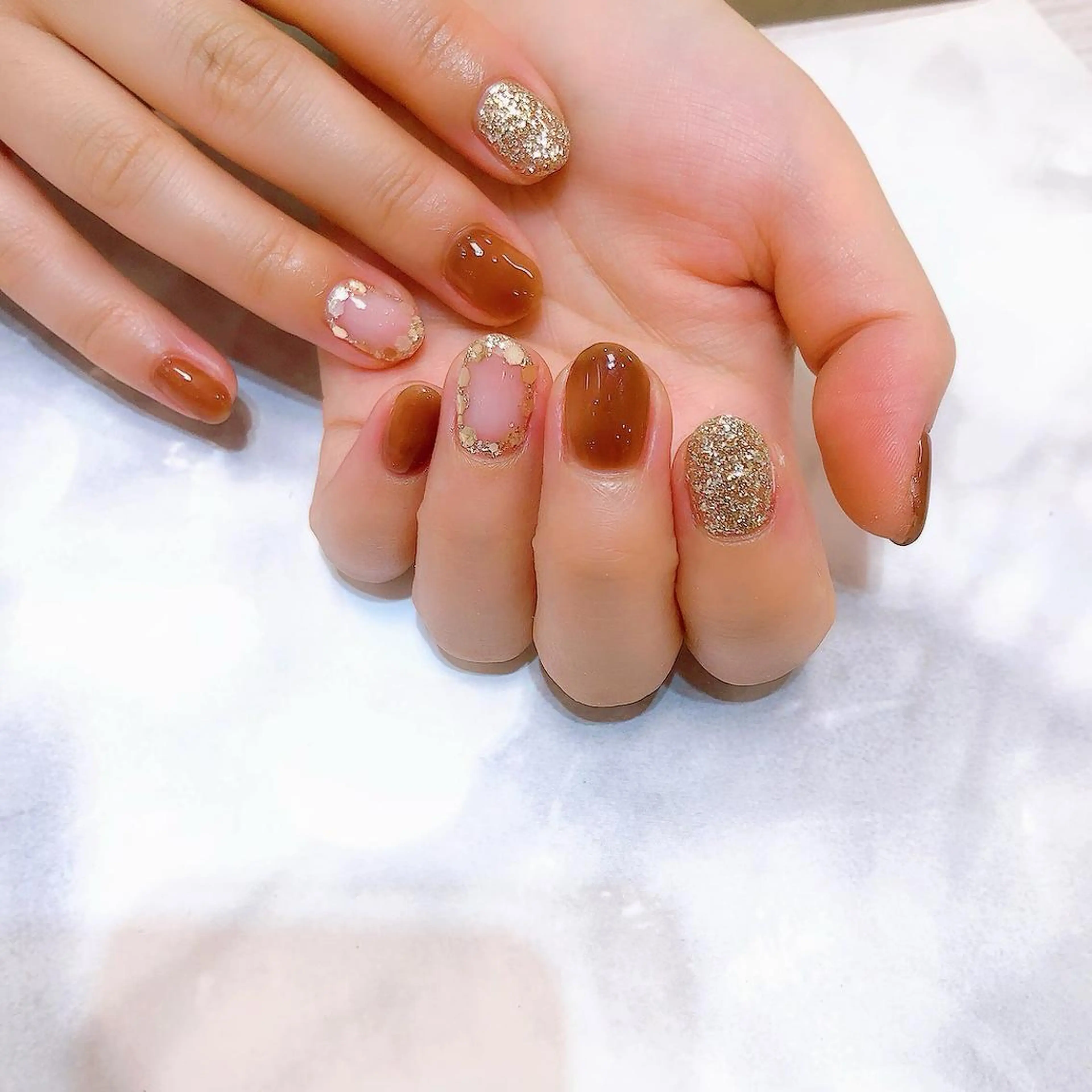 ネイル アートネイル ジェルネイル 氷ネイル・うるうるネイル キラキラネイル オフィスネイル ♾nail 恵美のマツエク・マツパデザイン