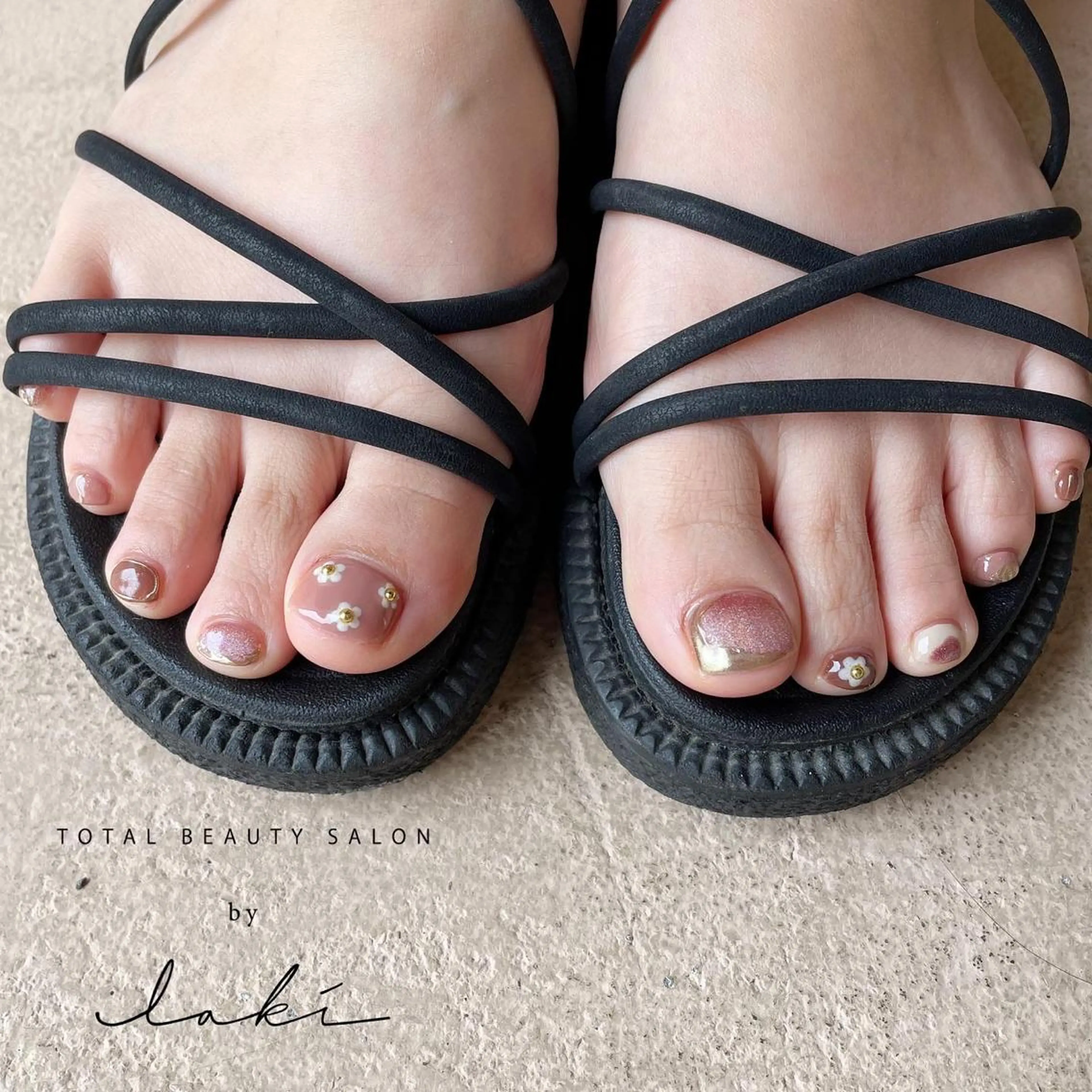 ネイル フットネイル my&所属・my&_ maimiのネイルデザイン