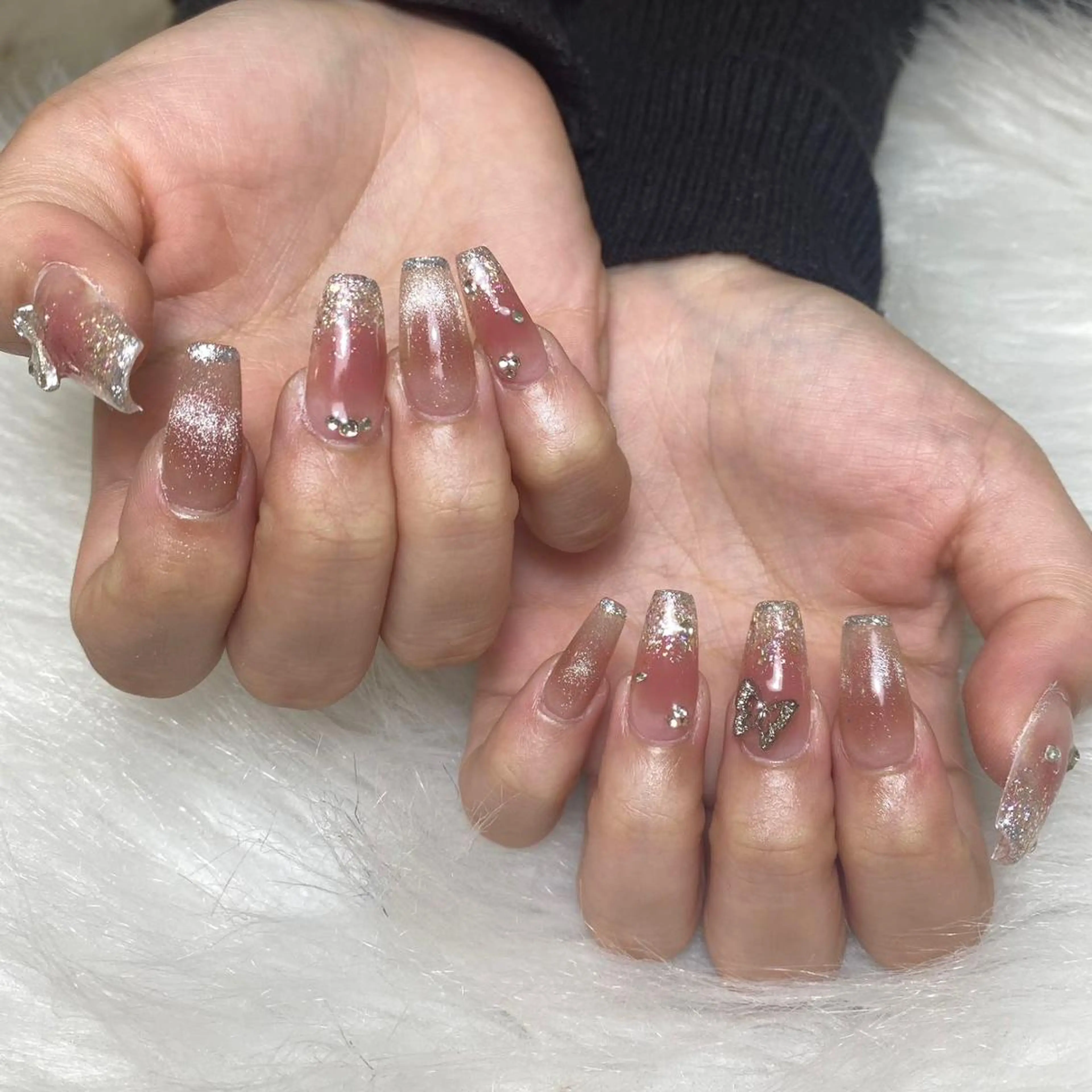 ネイル アートネイル オーロラネイル フラッシュネイル ガーリー キラキラネイル DIAMOND NailStudioのネイルデザイン