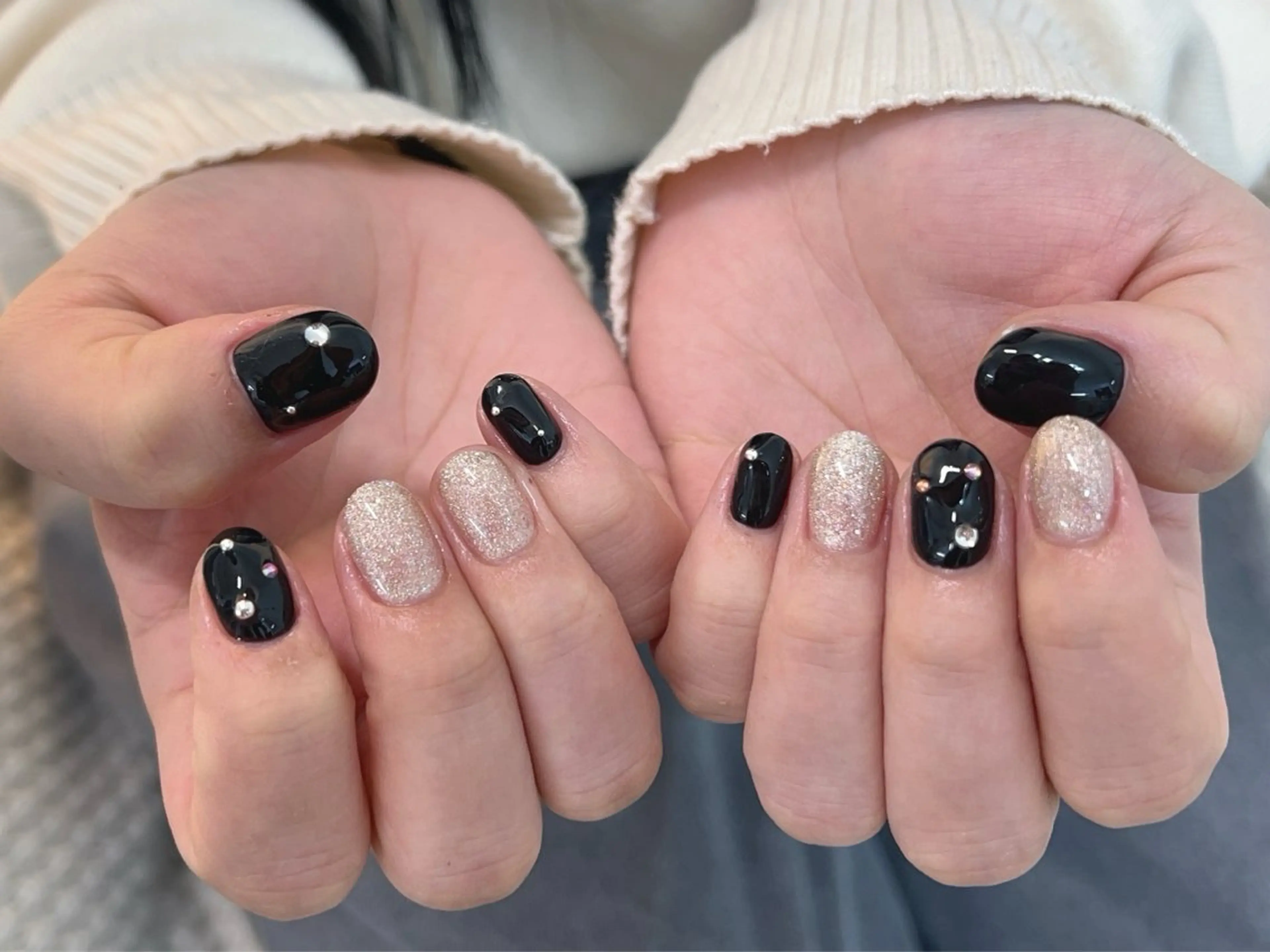 ネイル マグネットネイル ワンカラーネイル シンプルネイル Nail salon CELEBRAILのネイルデザイン