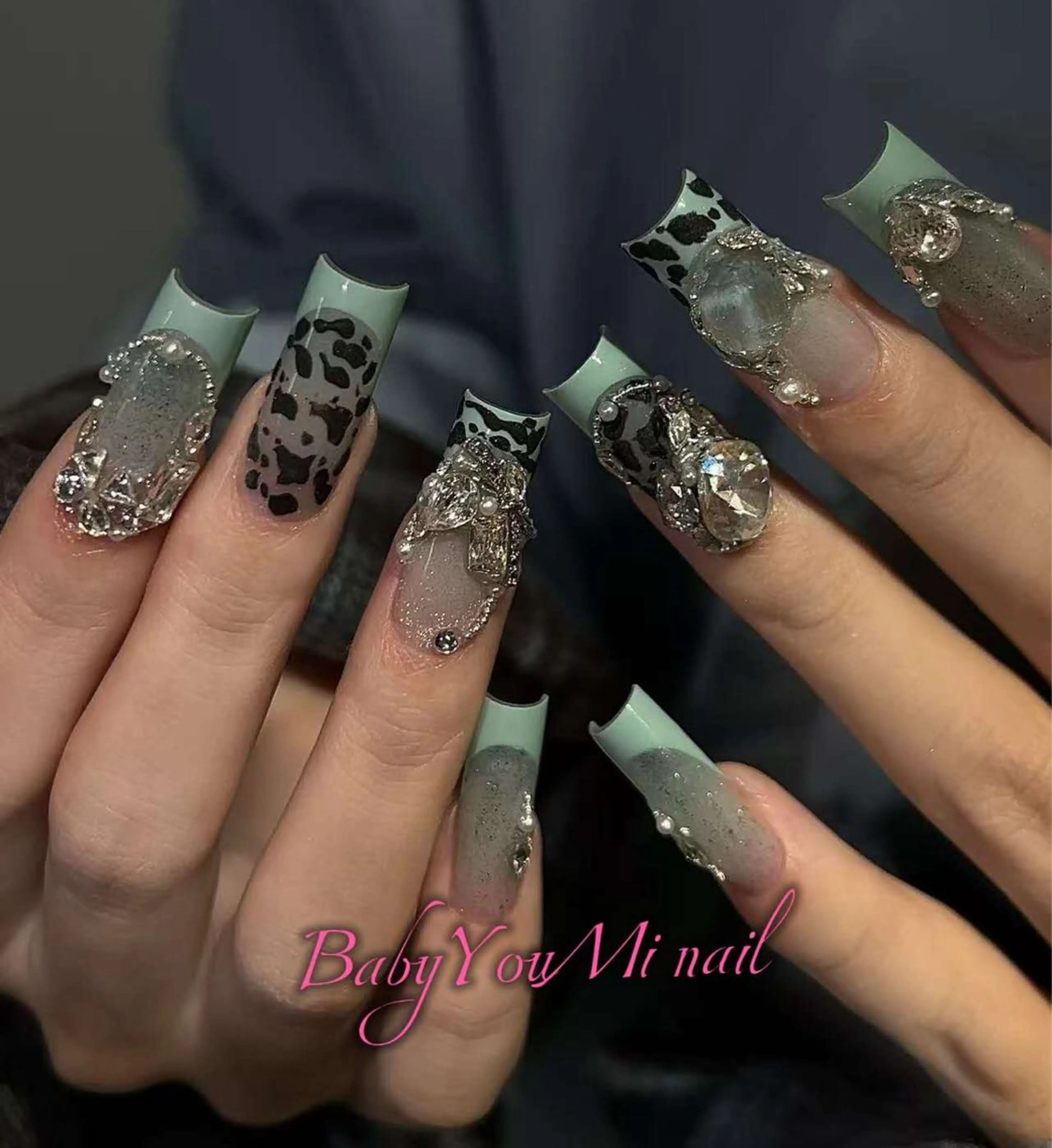 ネイル オーロラネイル 成人式 フットネイル フレンチネイル ジェルネイル ハンドネイル BabyYouMi ねねのネイルデザイン