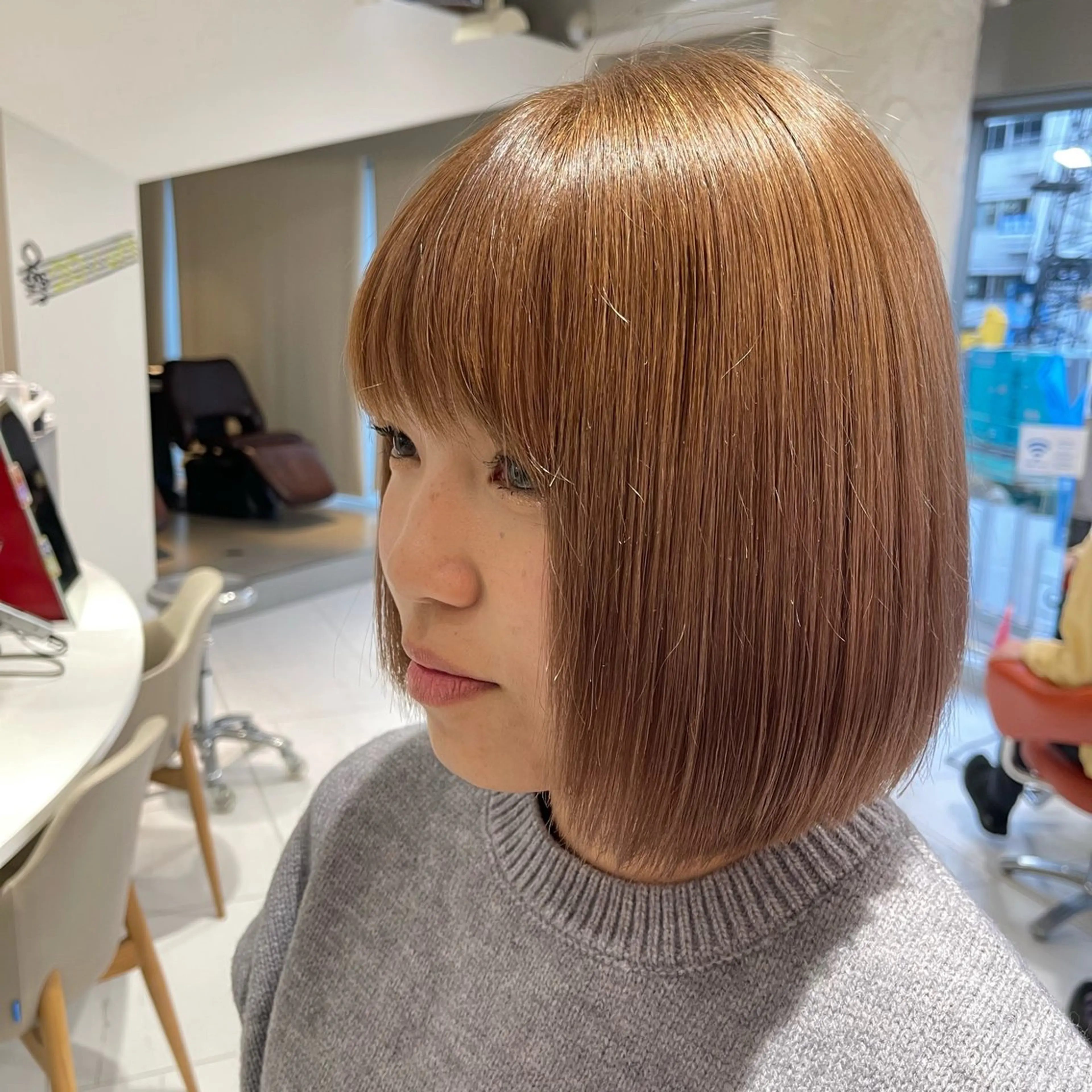 ショート カラー ベージュカラー ブリーチ ブラウンカラー 透明感カラー ミルクティーベージュ ヘアカラー トリートメント 由比藤理子 ブリーチカラー🌈のヘアスタイル