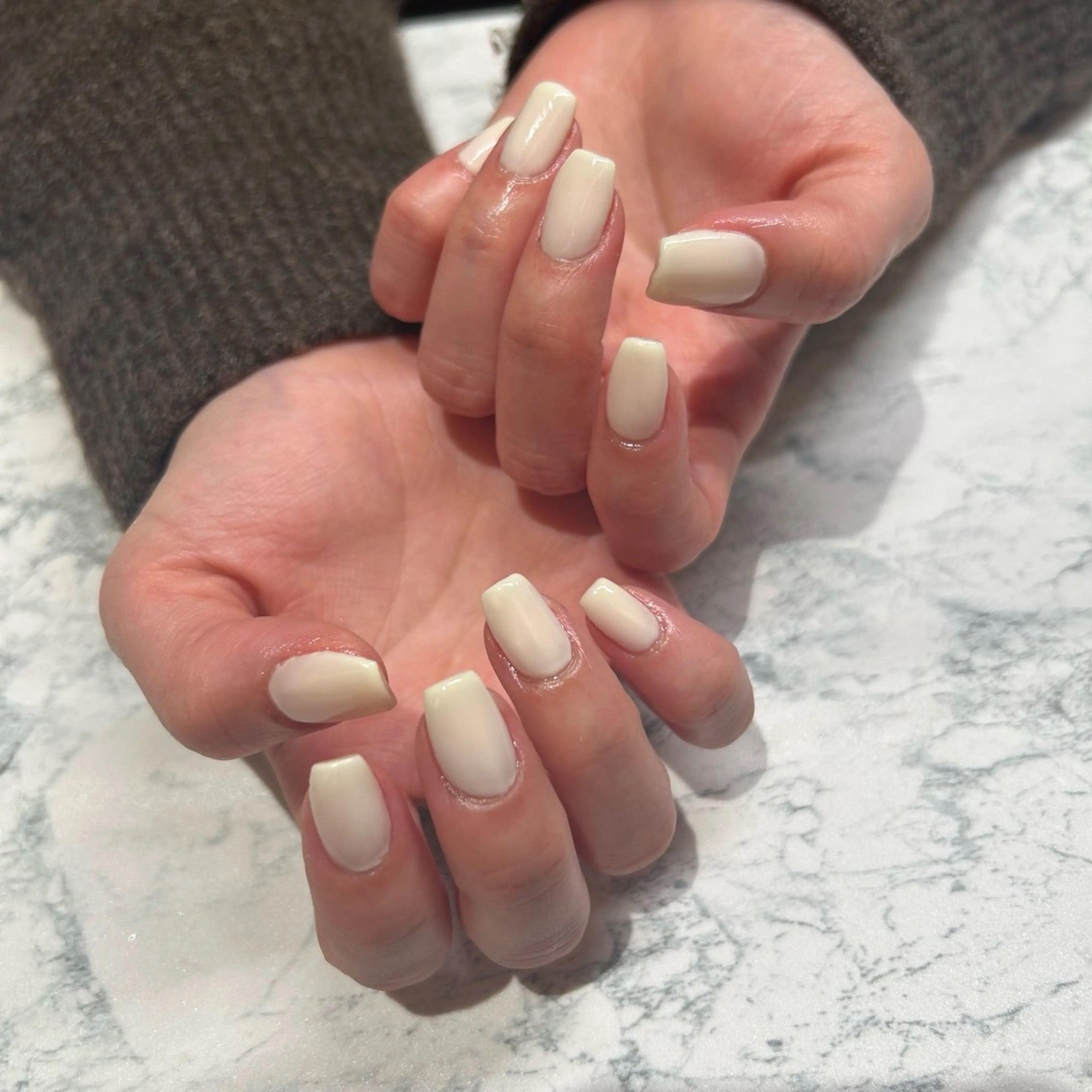 オフ無料【オフあり/なし】フィルイン対応🪄ハンド/ワンカラーの写真