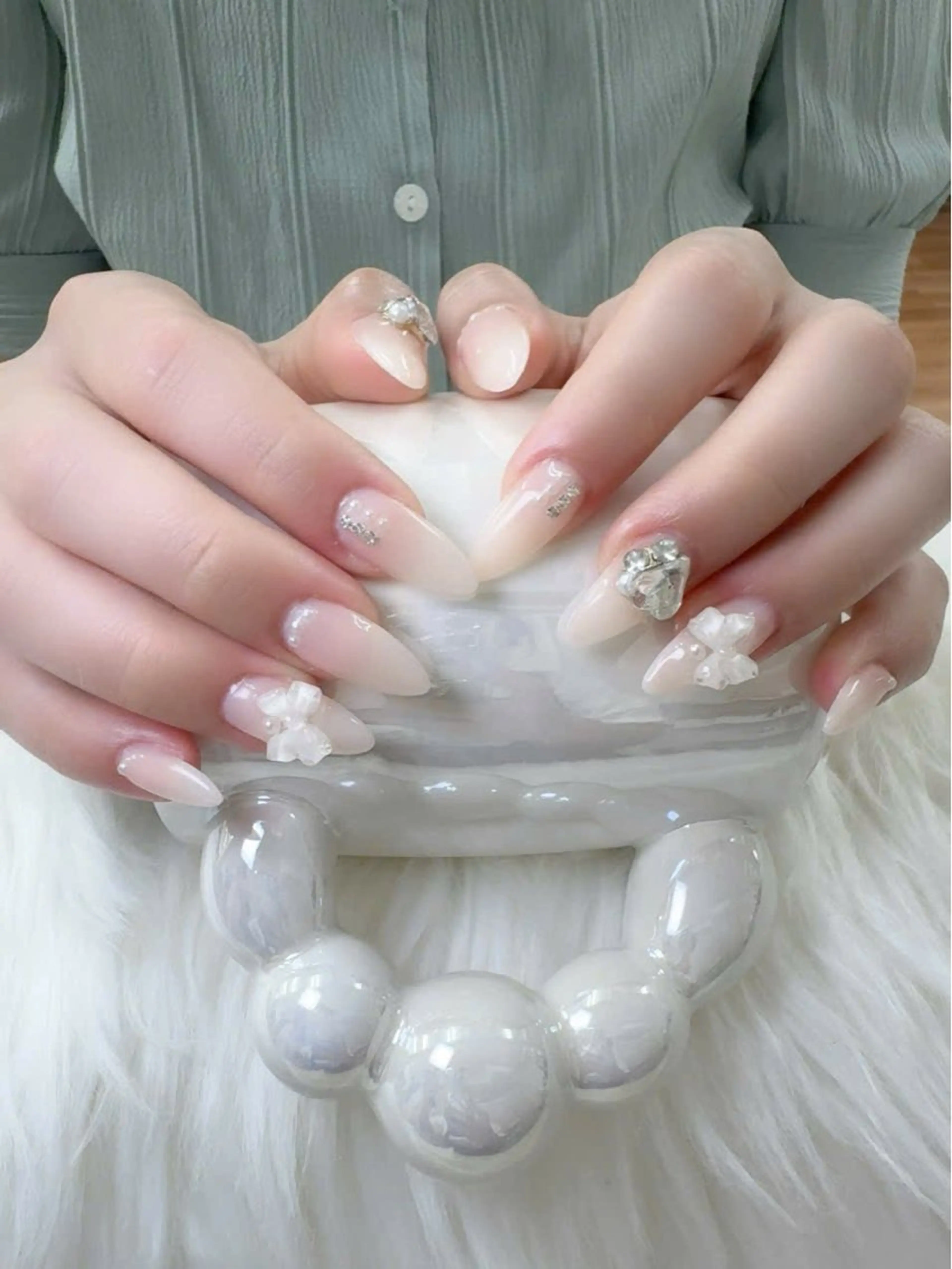 ネイル フレンチネイル グラデーション 韓国ネイル マグネットネイル ニュアンスネイル ハンドネイル Squeen Nailのネイルデザイン