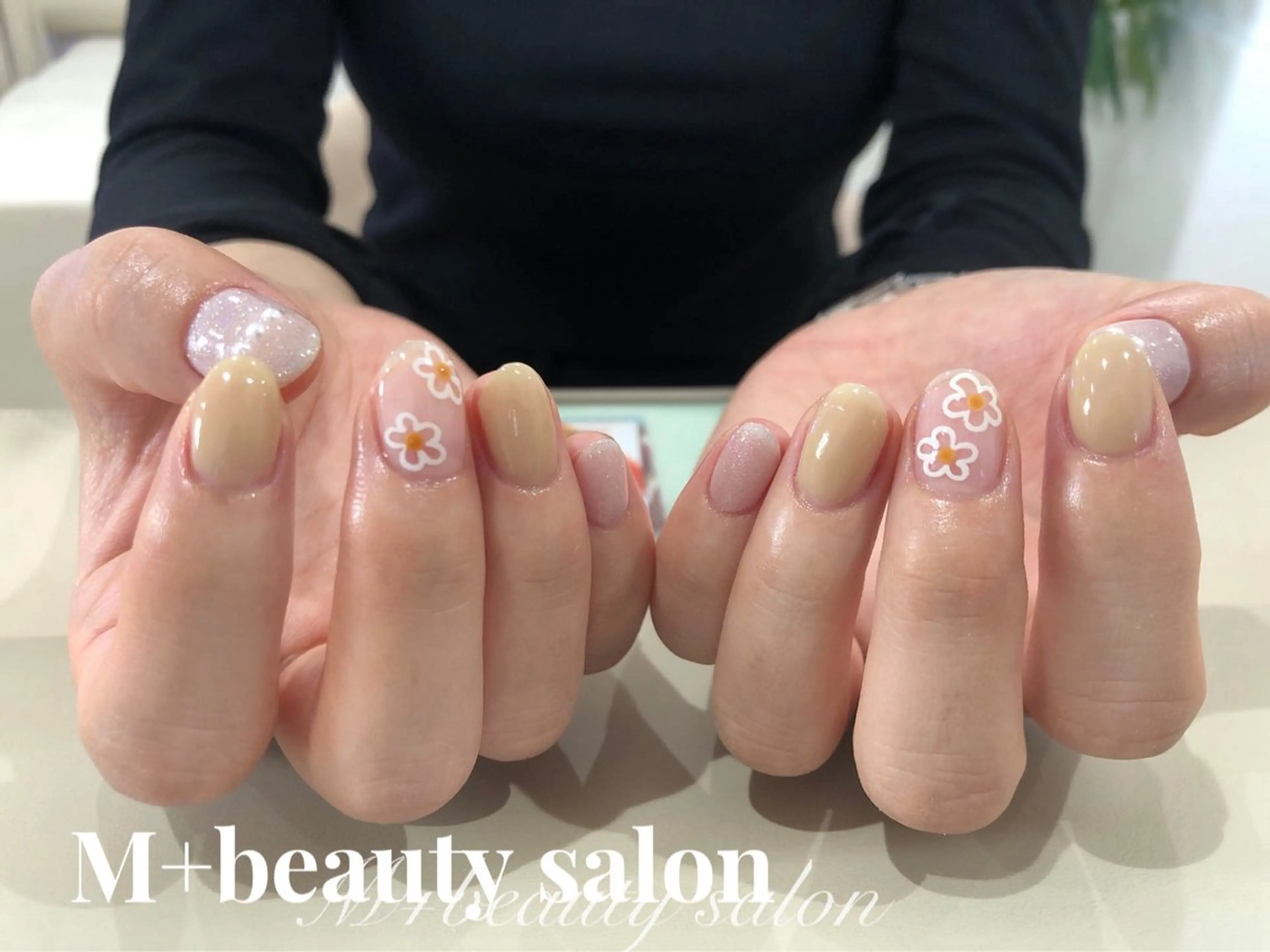 ネイル M+  Beauty Salonのネイルデザイン
