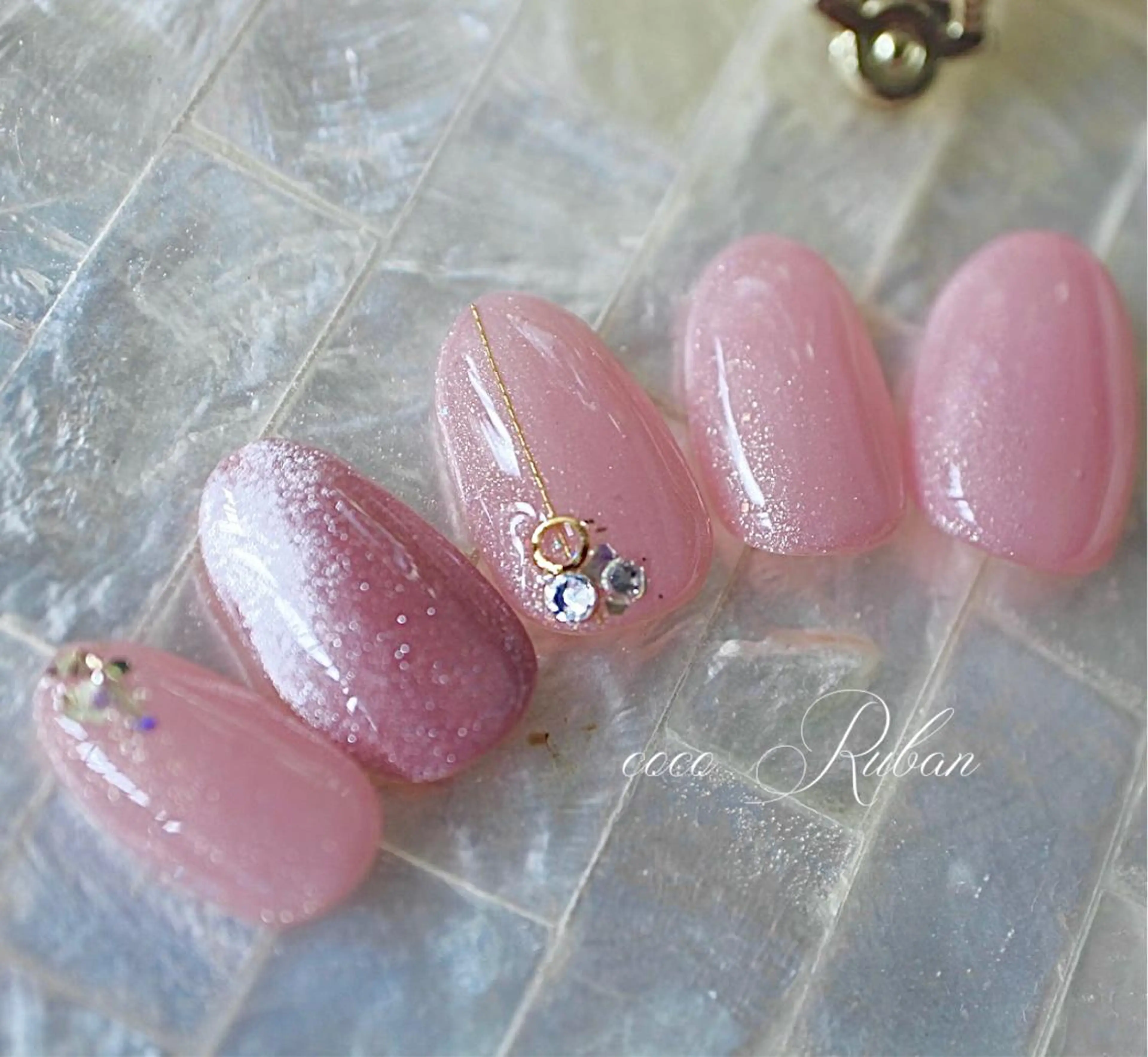 ネイル 自爪育成ネイルサロン ココリュバンのネイルデザイン