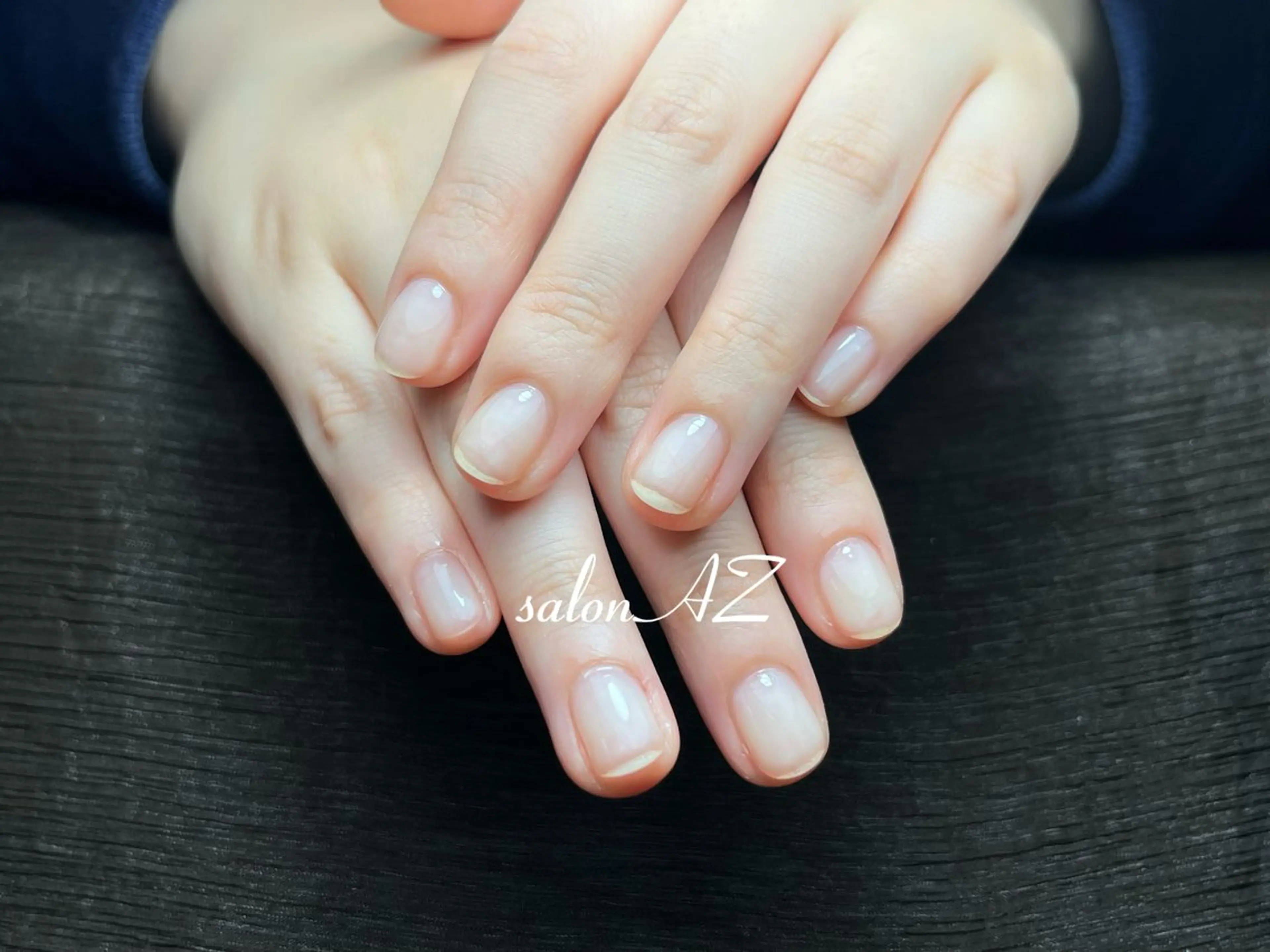 ネイル アートネイル 長さ出し フットネイル フレンチネイル ジェルネイル salon AZのネイルデザイン