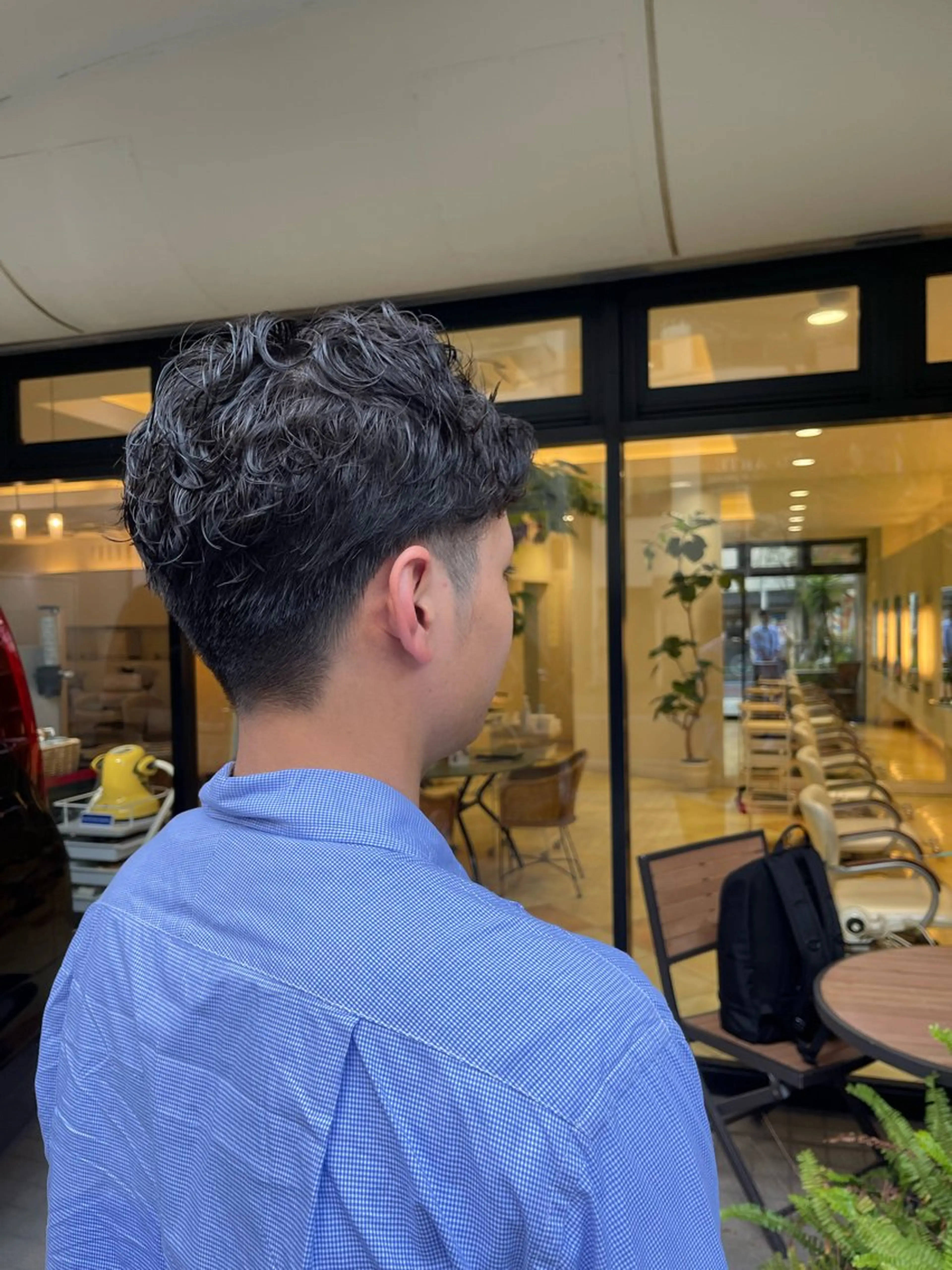 ショート パーマ メンズ メンズパーマ 刈り上げ 丸みショート/メンズ カット　佐々木真未のヘアスタイル