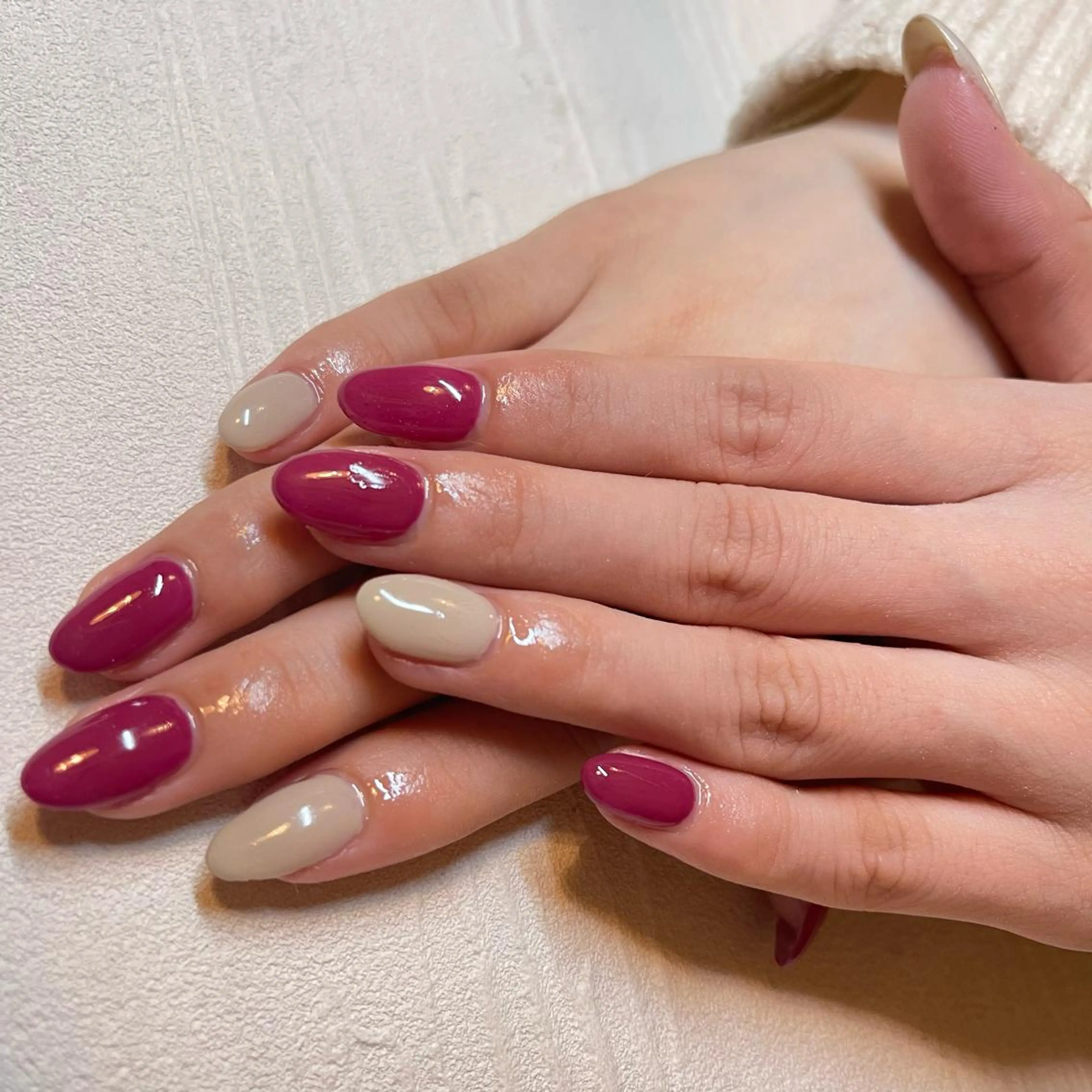 ミディアム ネイル ラメ(グリッター) ラメグラデーション ワンカラーネイル BINEL REINAのネイルデザイン