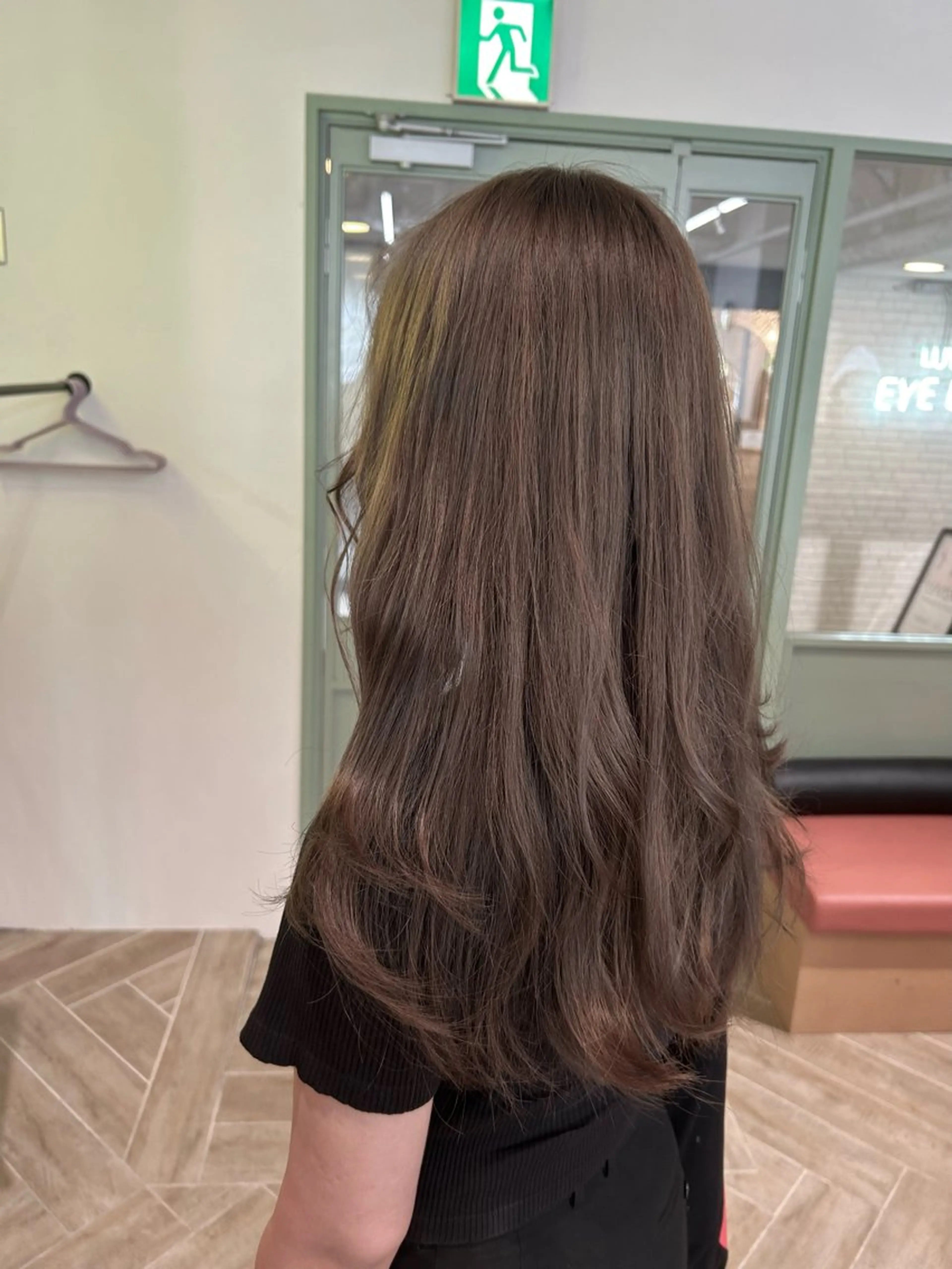 カラー ヘアカラー トリートメント ベージュ/ダブルカラ ー/新潟駅/青柳萌果のヘアスタイル