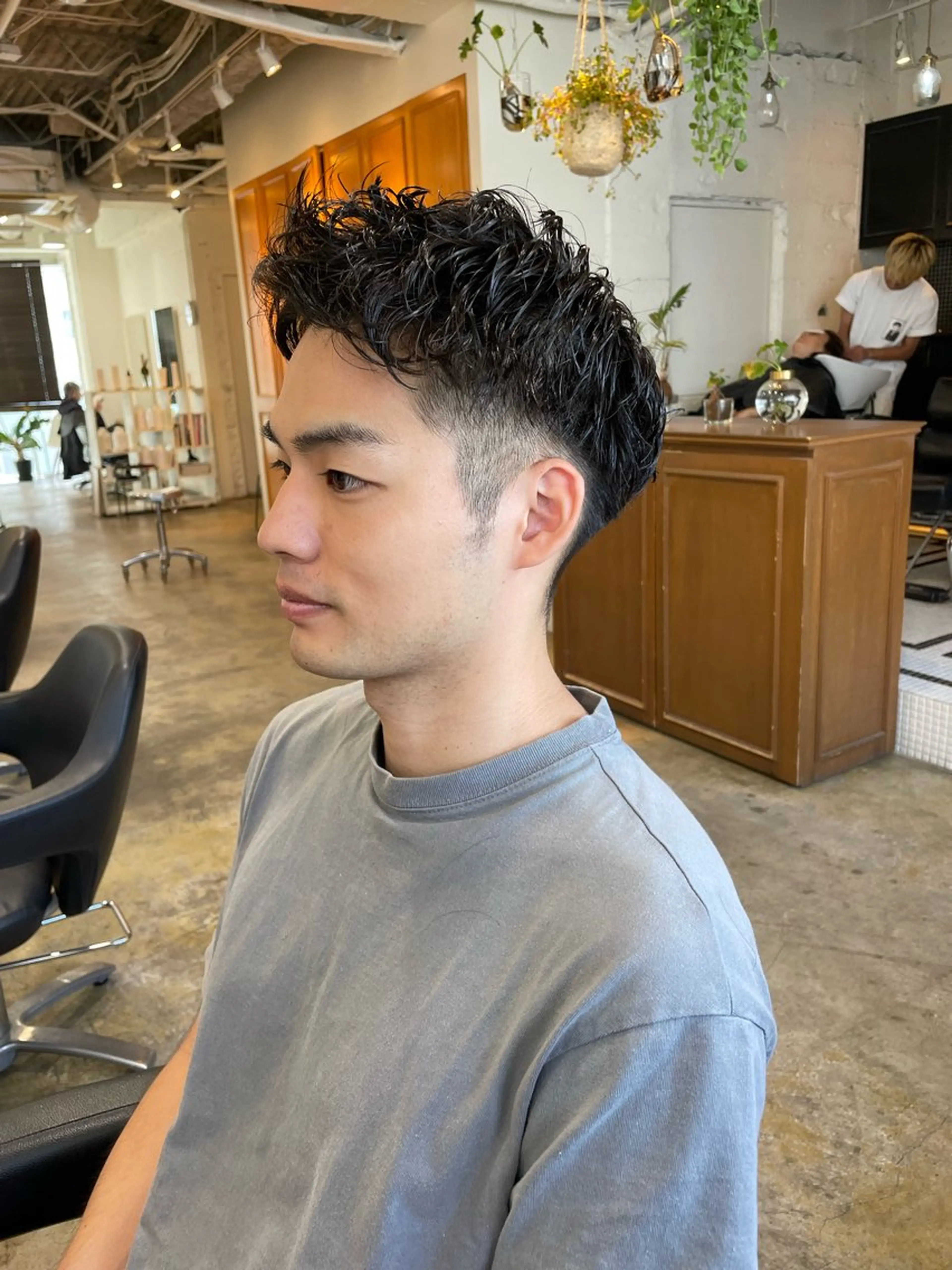 ショート パーマ メンズ メンズパーマ メンズショート ショートヘア RIN／韓国ヘア レイヤーカットのヘアスタイル