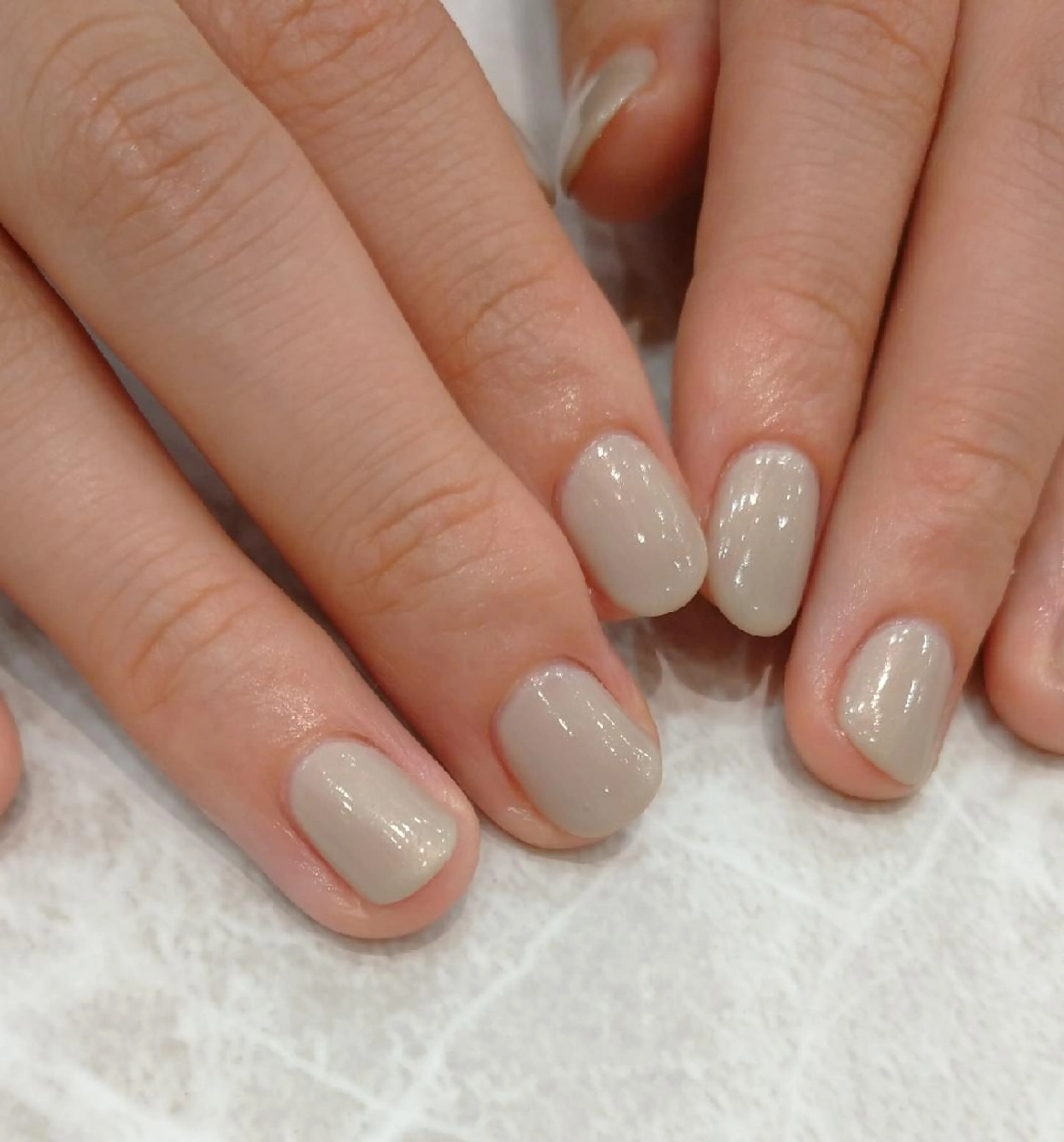 ネイル オフィスネイル ハンドネイル 會田 瑠衣のネイルデザイン