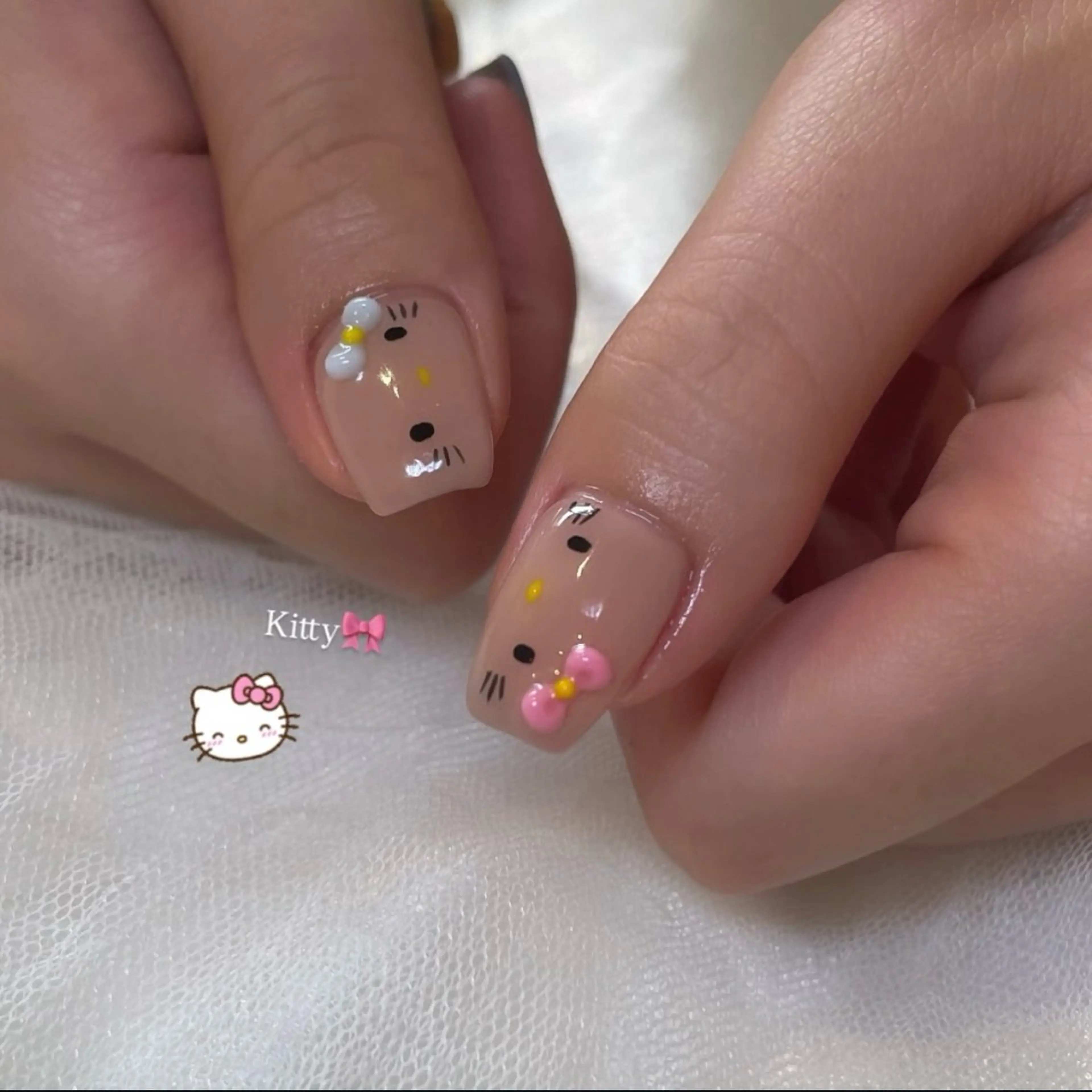 ネイル ハンドネイル Lua🌙ワンホン♡ ギャル♡推し活♡のネイルデザイン