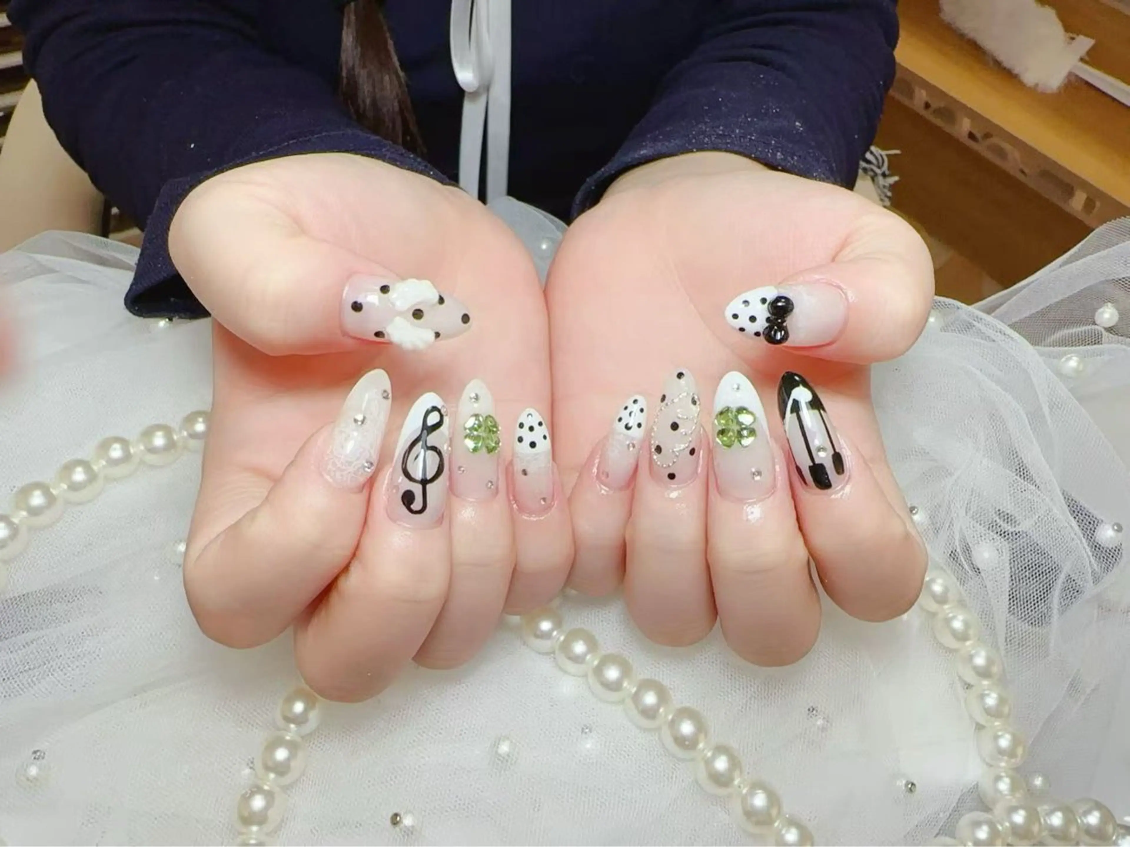 ネイル ハンドネイル ゆ きのネイルデザイン