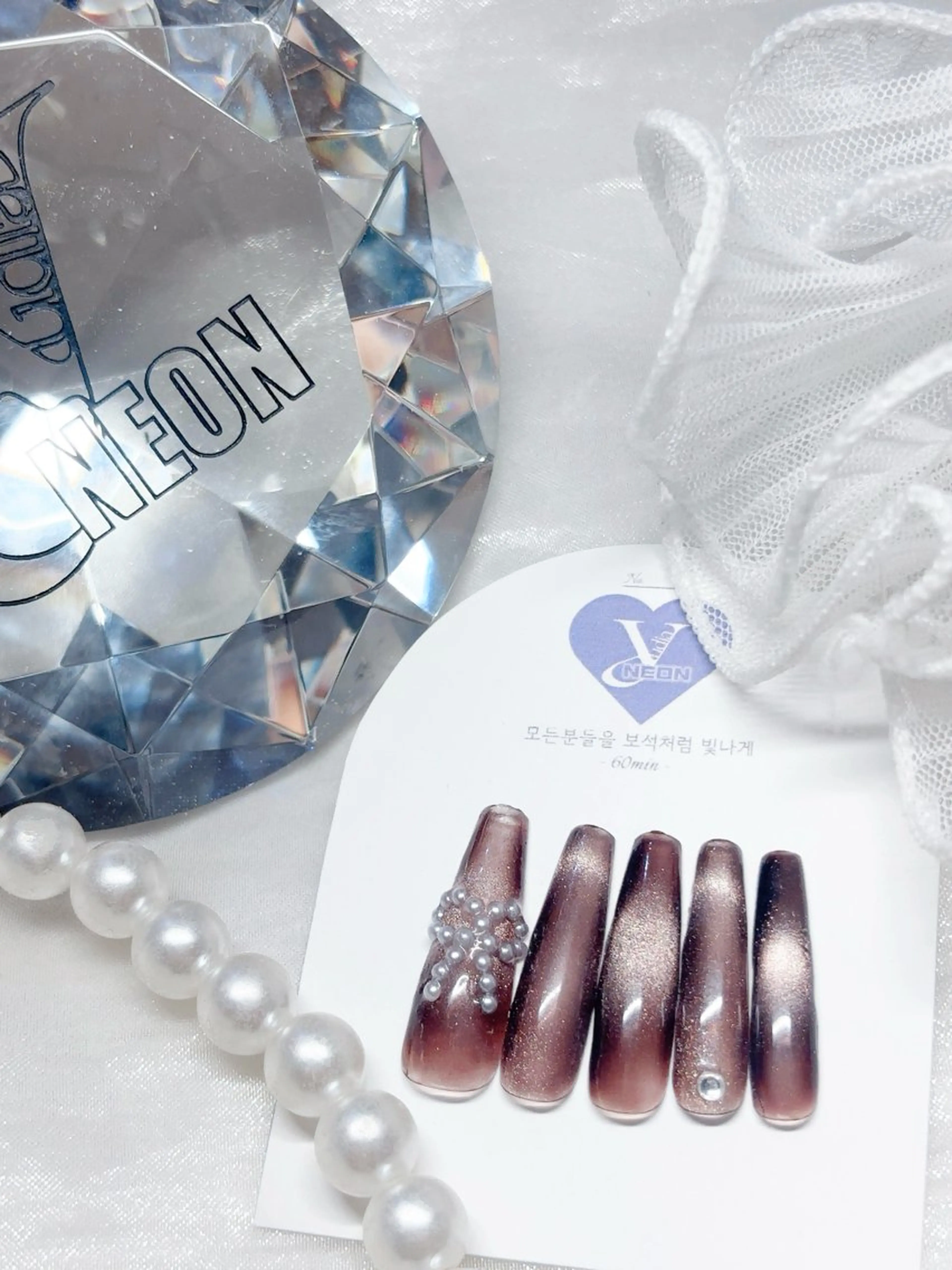 ネイル オーロラネイル 成人式 フットネイル 韓国ネイル ロングネイル ハンドネイル Yudia🦋 azuのネイルデザイン