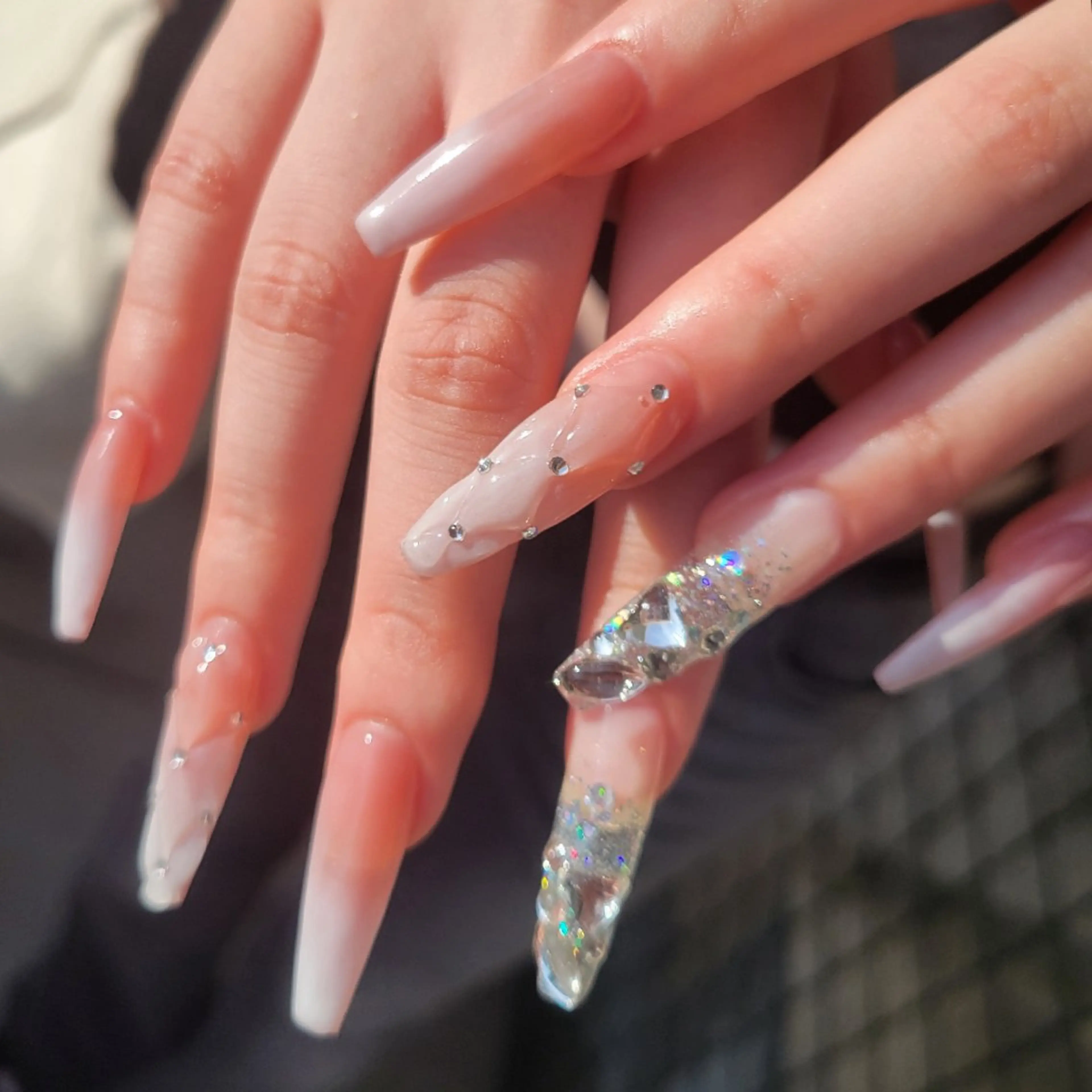 ネイル ハンドネイル Natsumi 🦊  Nailのネイルデザイン