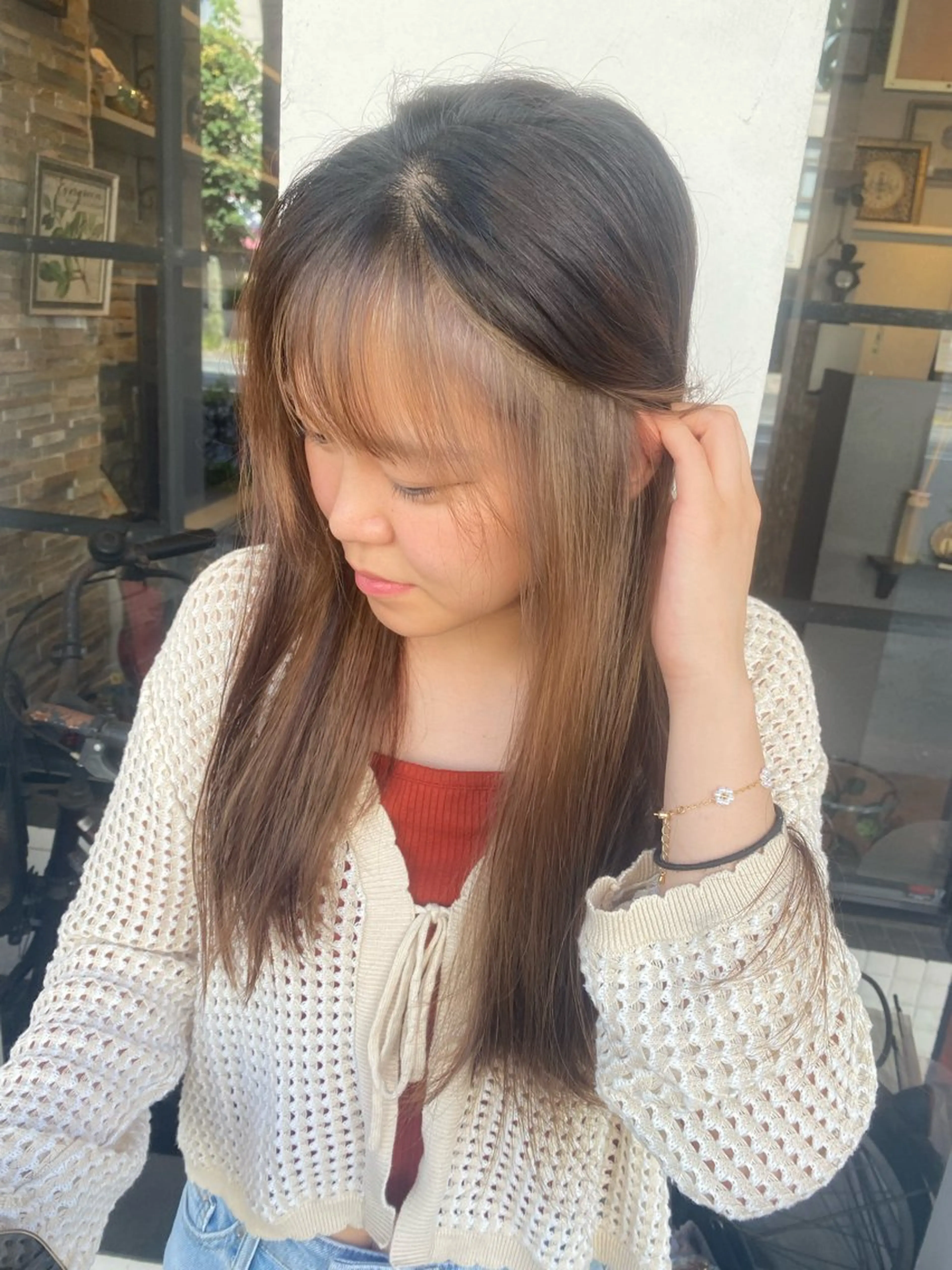 ロング ミストバング 顔周りカット BENIHA  ︎︎のヘアスタイル