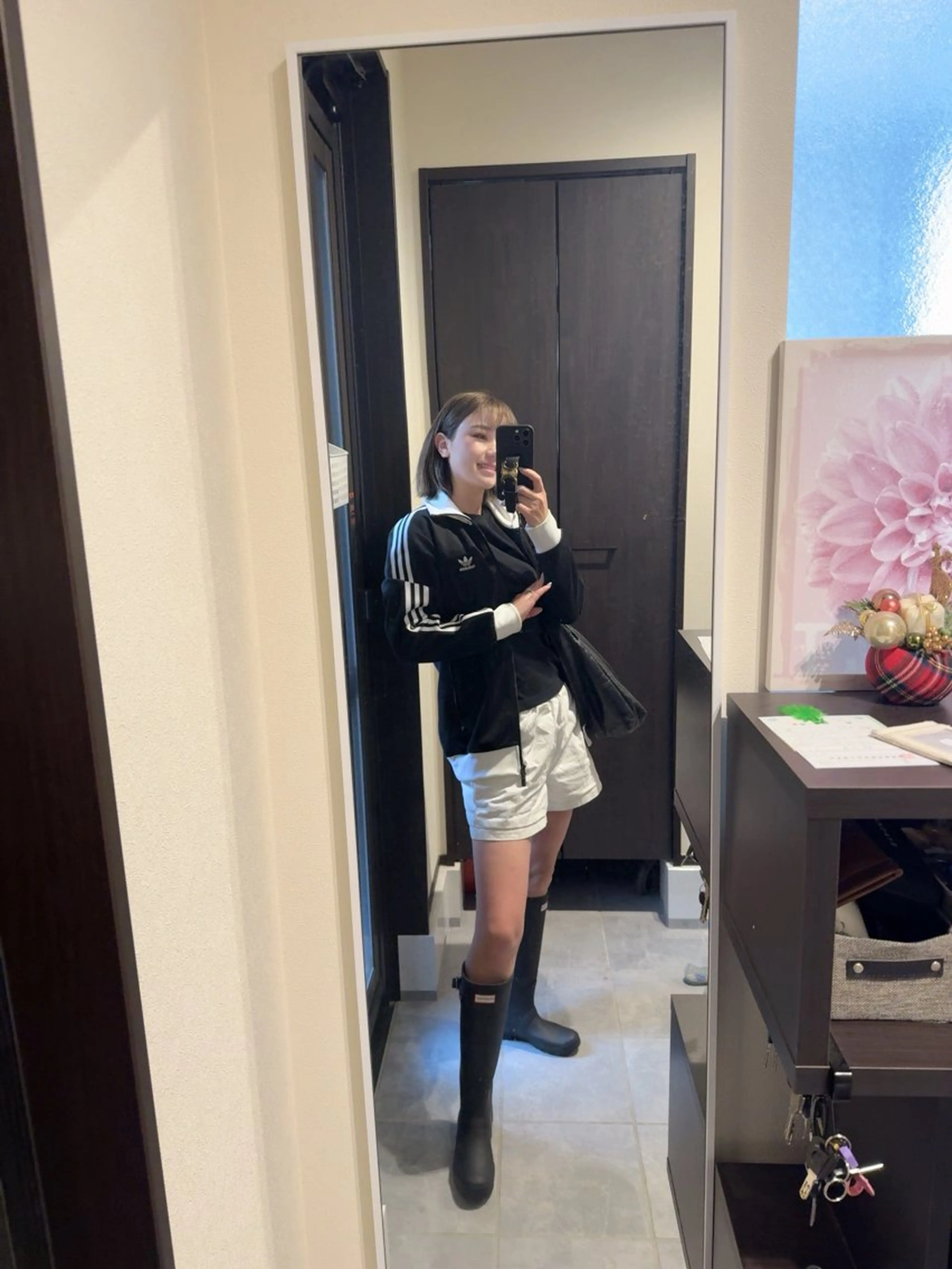 ネイル オーロラネイル 長さ出し フレンチネイル ジェルネイル マグネットネイル Hi nail 【ハイネイル】池袋のネイルデザイン