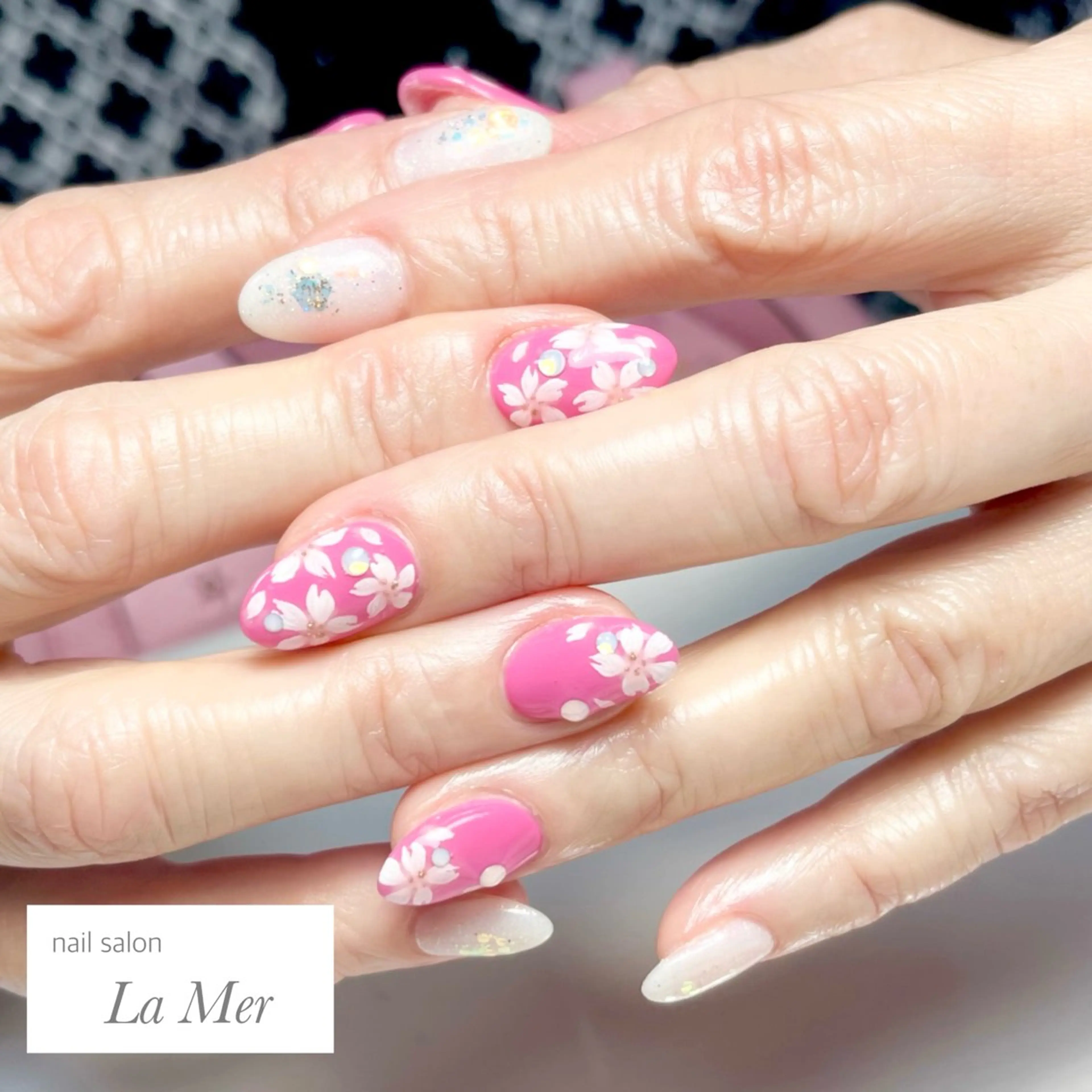 ネイル オーロラネイル 桜ネイル フラワーネイル オフィスネイル ピンク ハンドネイル nailsalon La Merのネイルデザイン