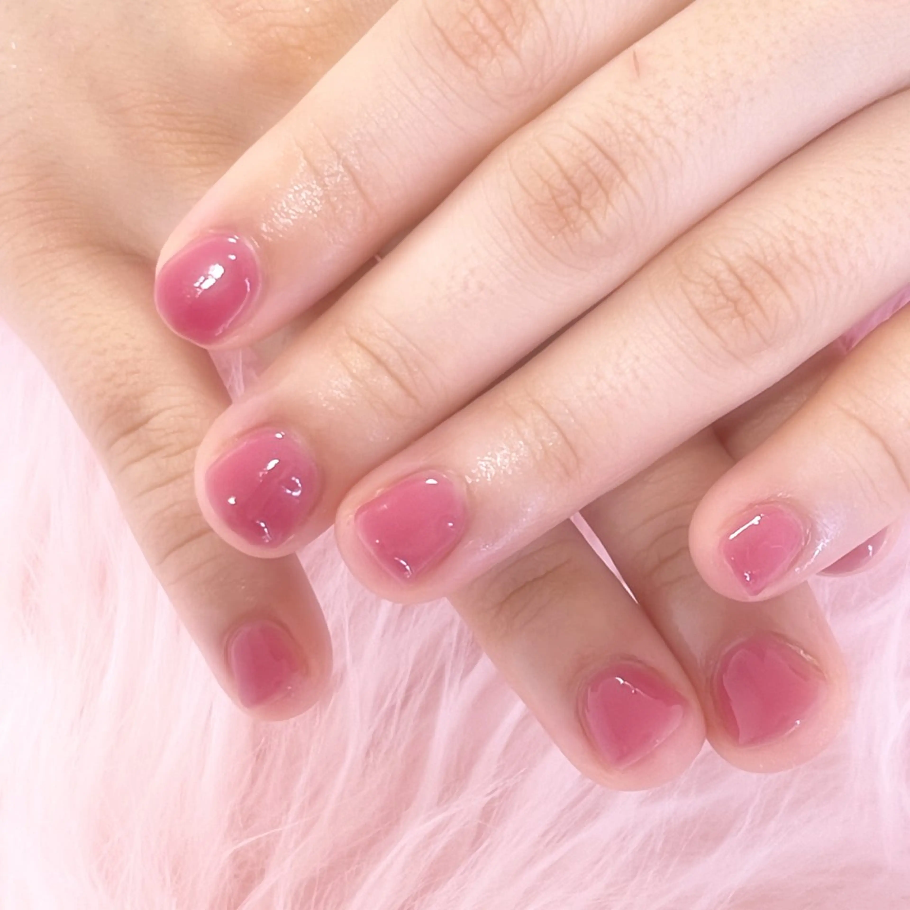 ネイル ハンドネイル 梅島のネイル屋さん所属・梅島の ネイル屋さんのネイルデザイン