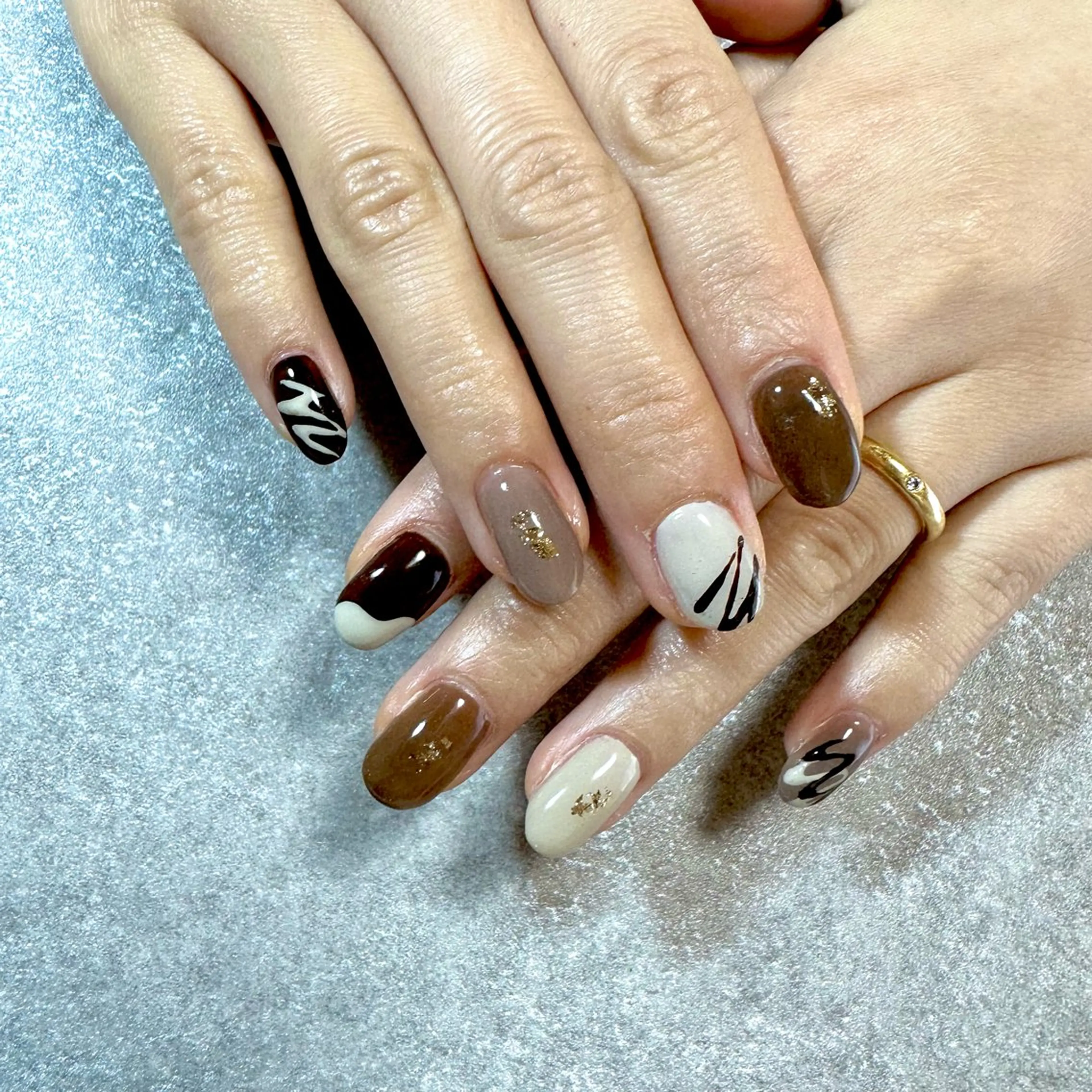 ネイル バレンタイン T Kのネイルデザイン