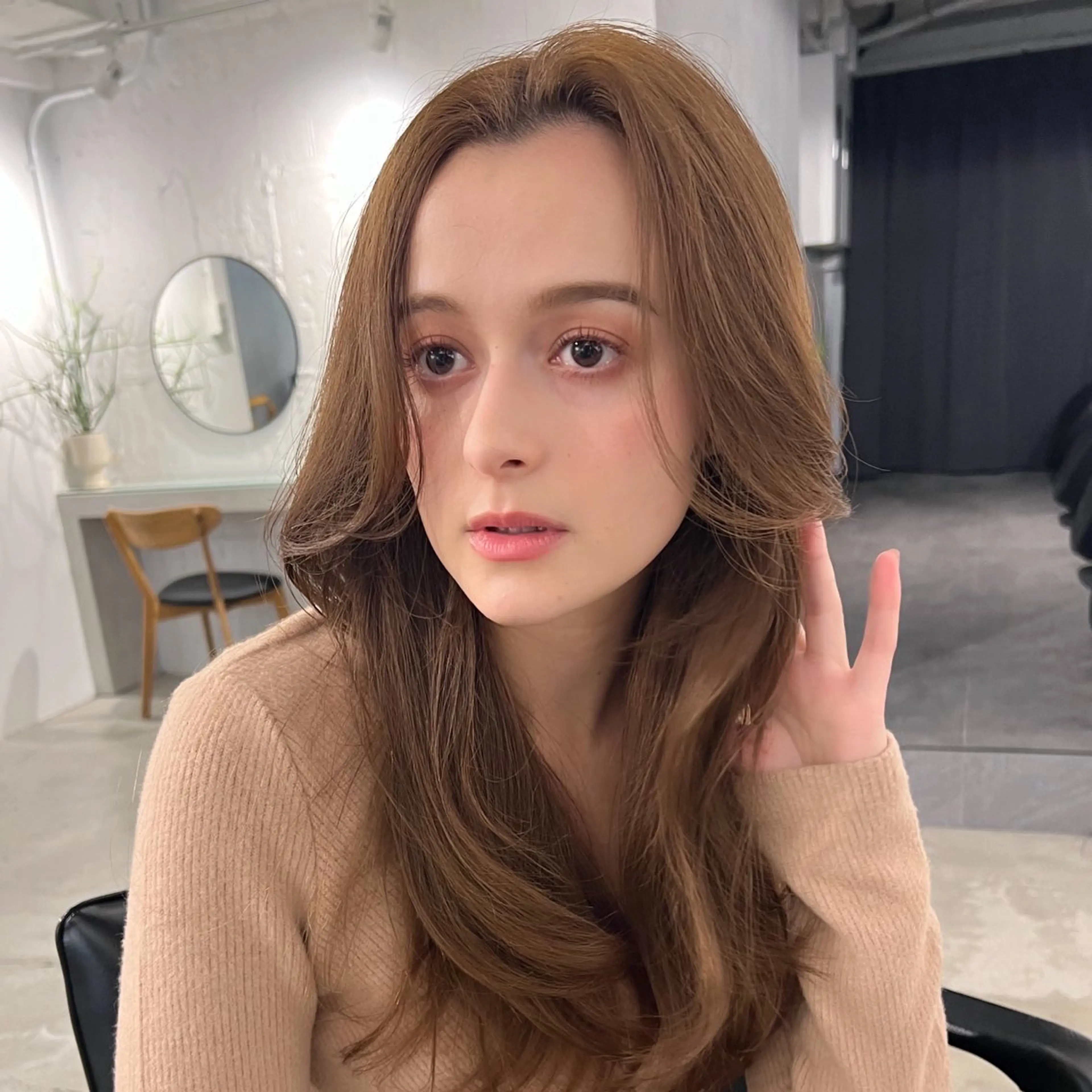 セミロング カラー ヘアアレンジ 韓国風ヘア レイヤーカット カット ヘアカラー レイヤーカットのプロ 大人ヘア宮森貴志のヘアスタイル