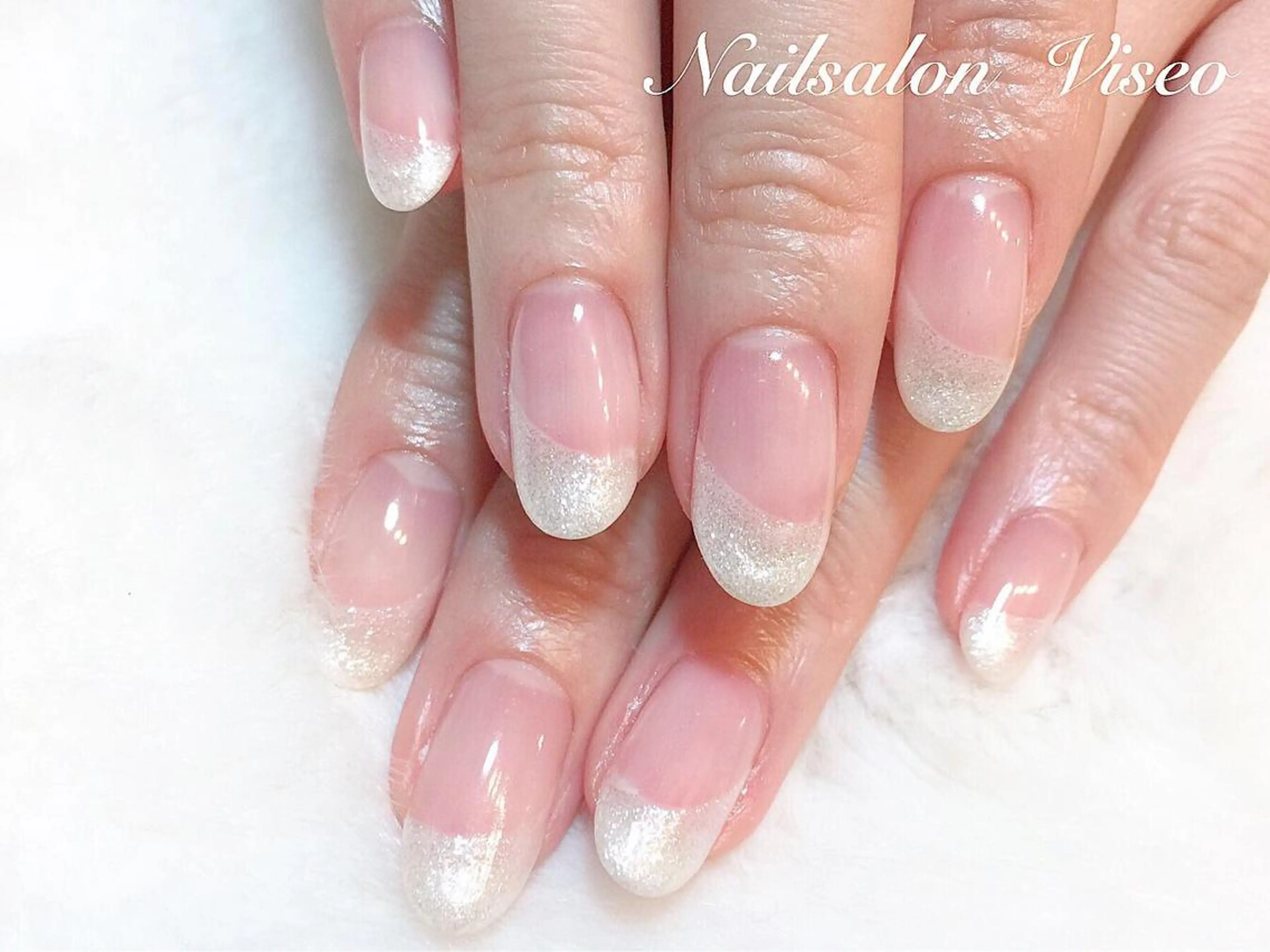 ネイル Viseo《6週間 長持ちパラジェル》のネイルデザイン