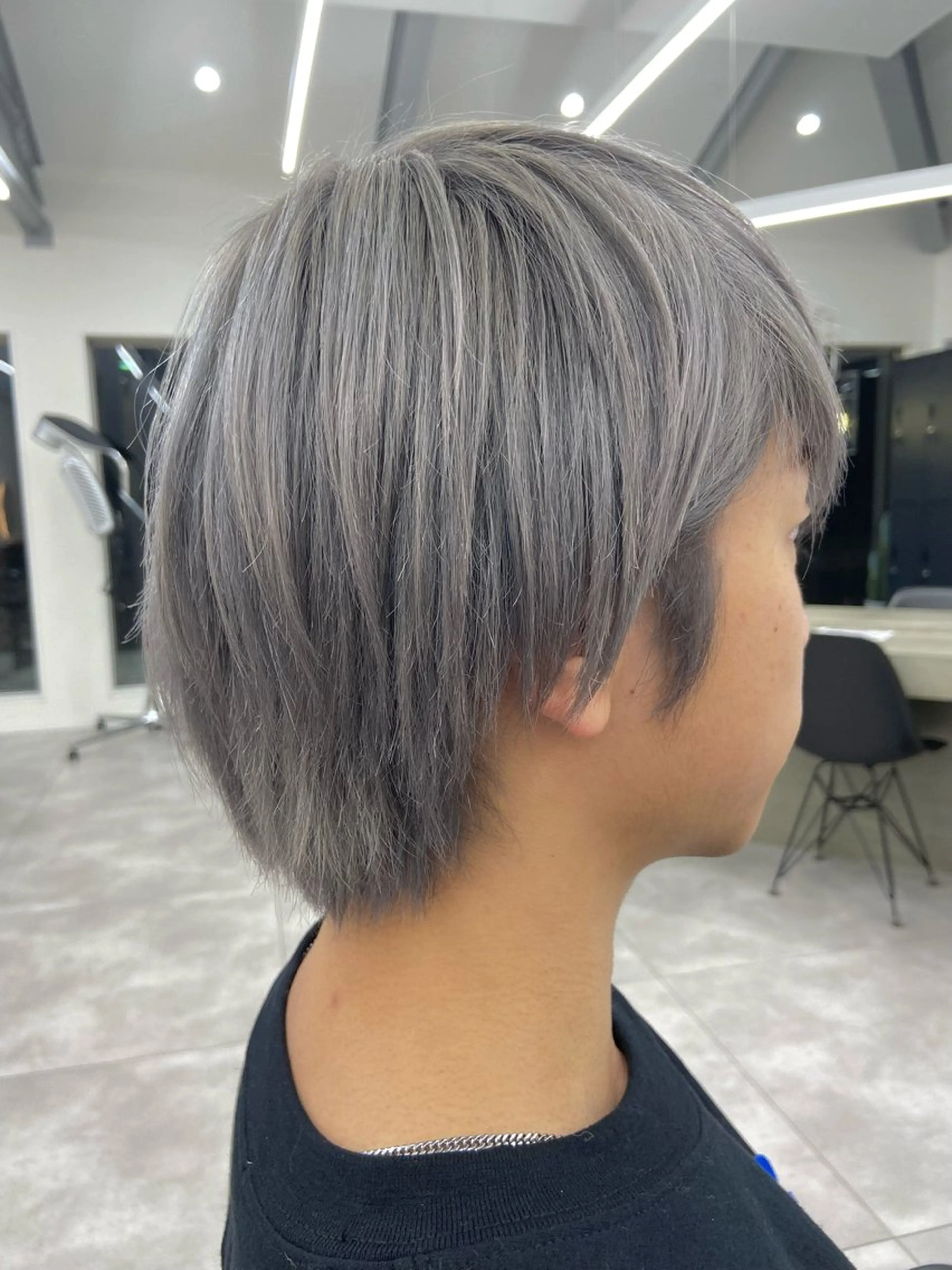 カラー メンズ シルバー 福田 文太のヘアスタイル