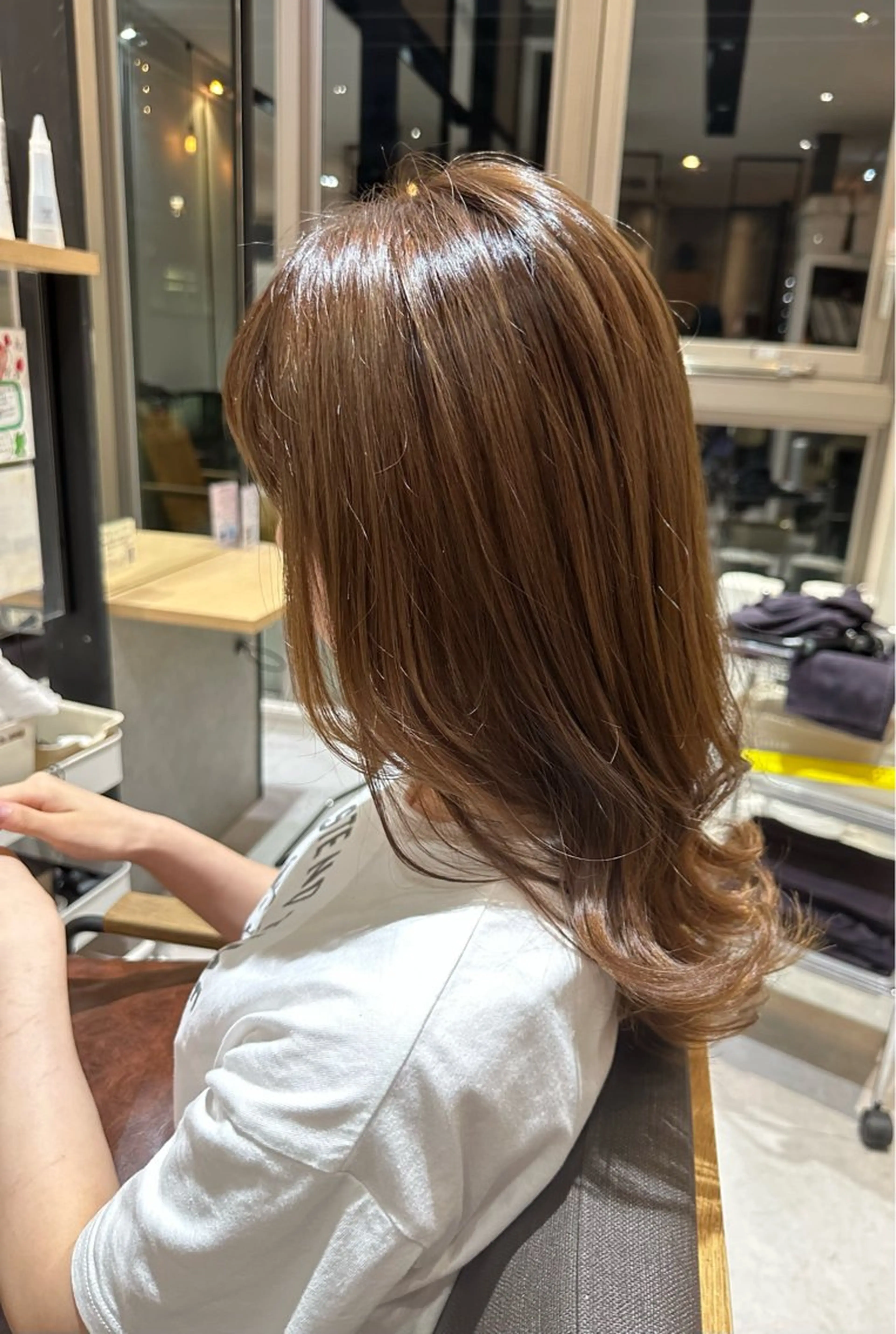 セミロング カラー 🍜のばた 🍜のヘアスタイル