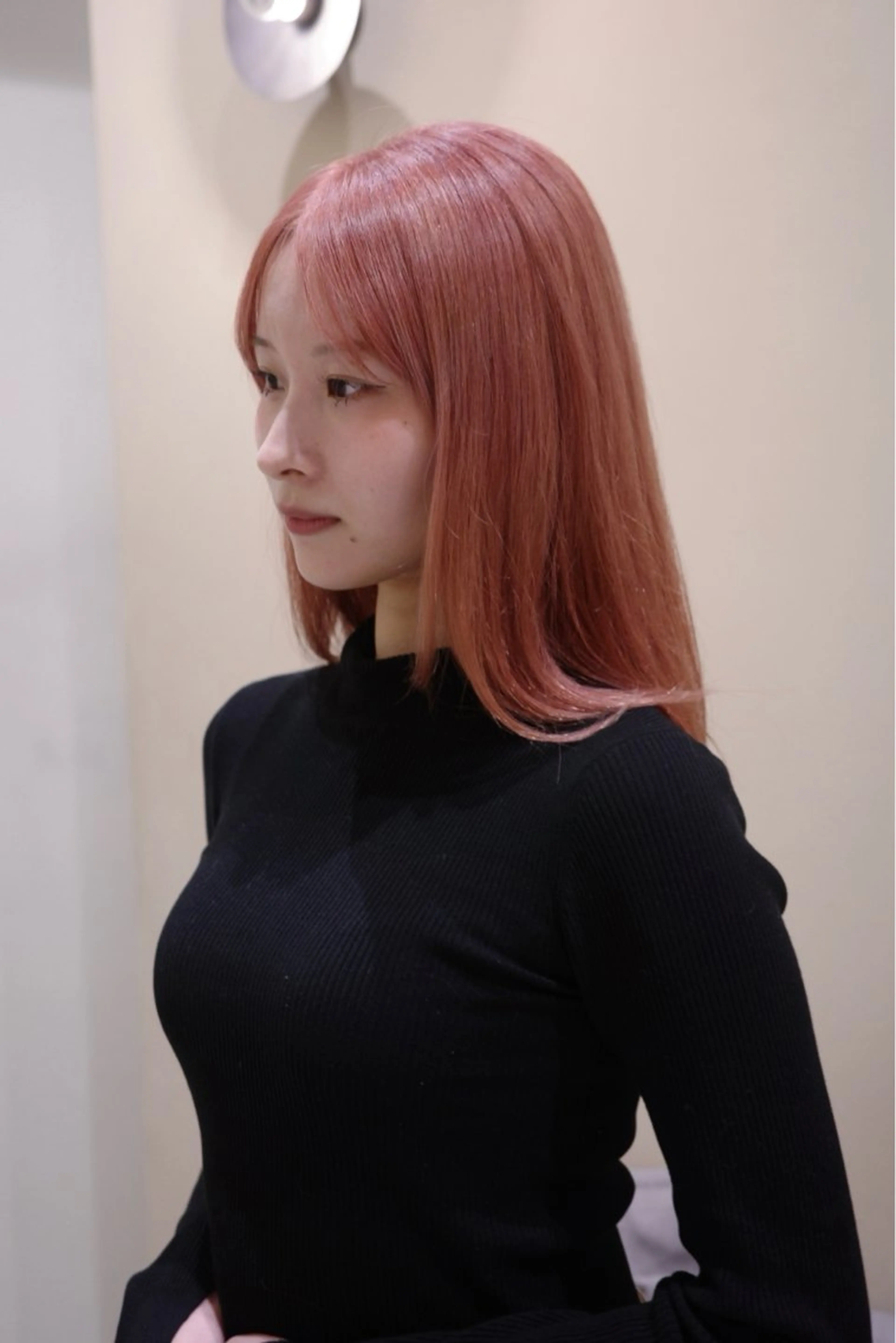 セミロング カラー トリートメント MIURA HANAKIのヘアスタイル