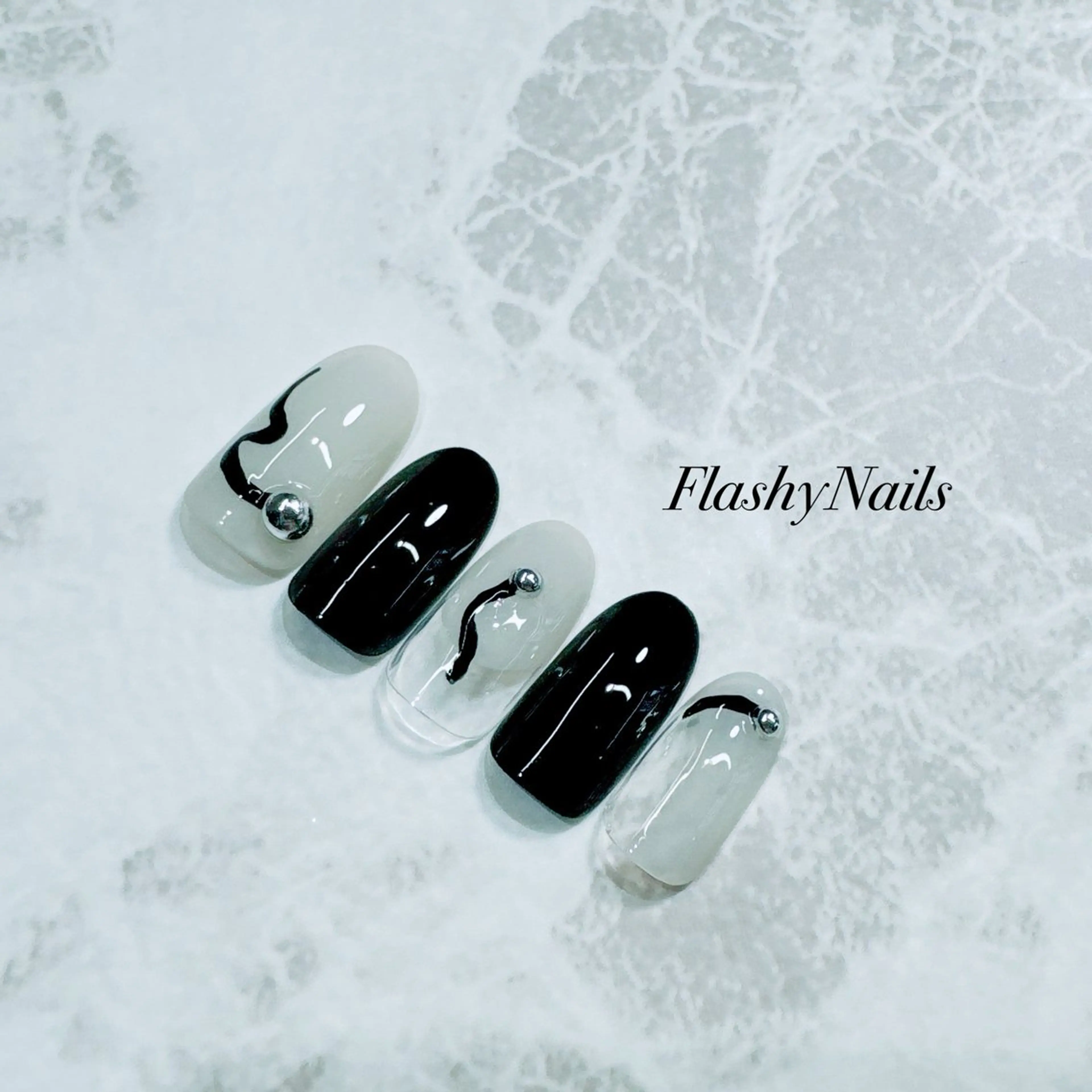 ネイル Flashy Nailsのネイルデザイン