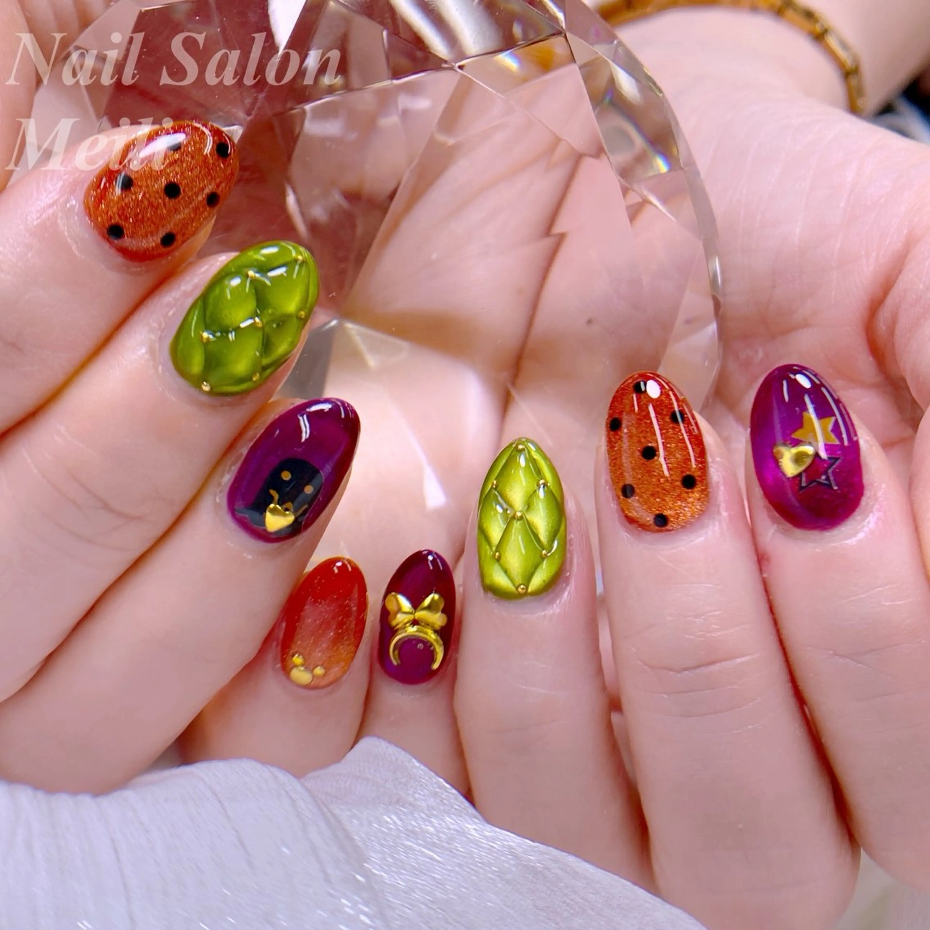 ネイル ドット ハロウィン マグネットネイル NAILSALON MEILIのネイルデザイン