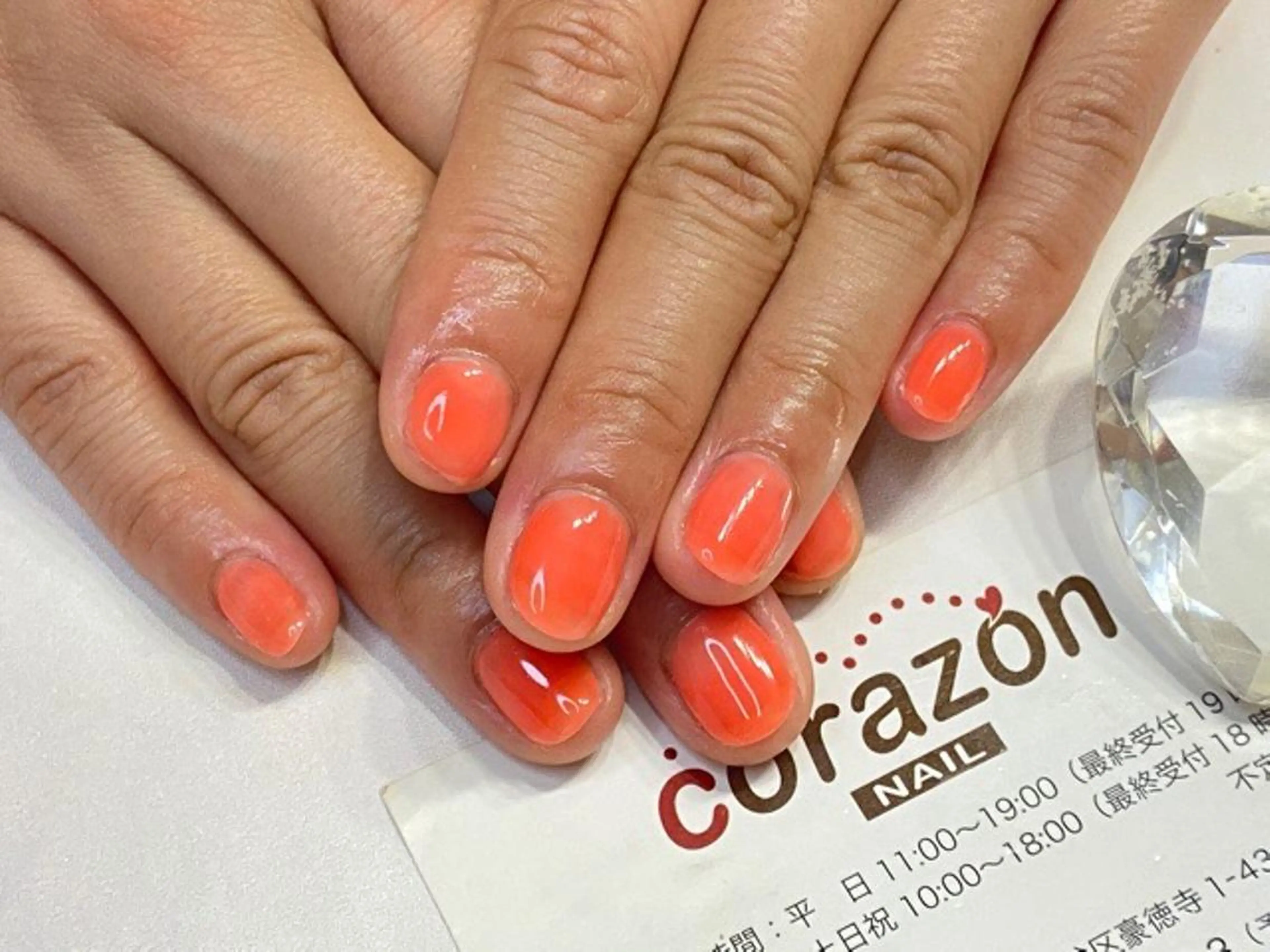 ネイル ジェルネイル ワンカラーネイル オレンジ ハンドネイル corazon所属・ネイリスト aicoのネイルデザイン