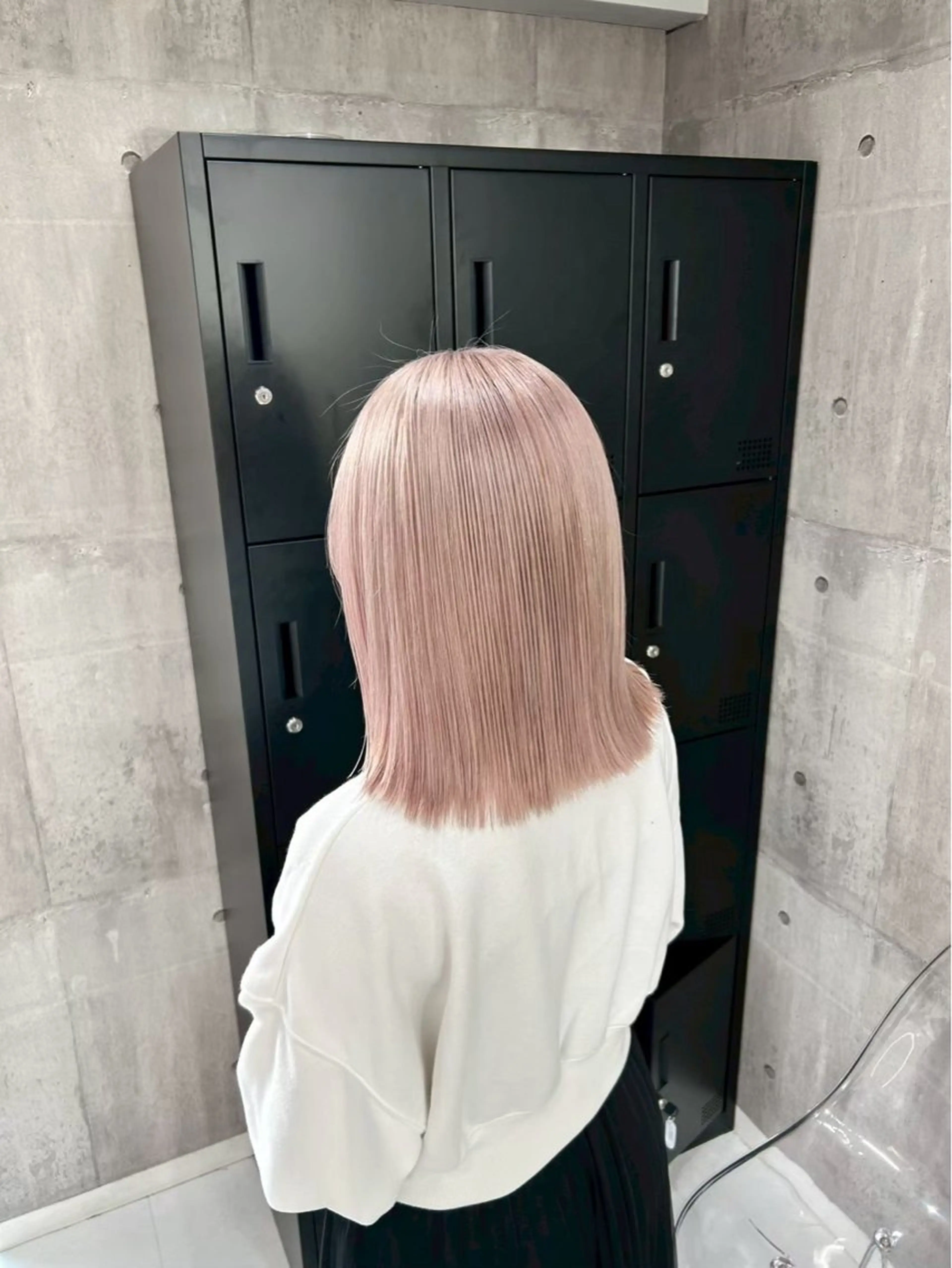 セミロング カラー アッシュ バレイヤージュ ミストバング ブリーチ ブロンド ヘアカラー トリートメント hayato🌟/ やわらかハイトーンのヘアスタイル
