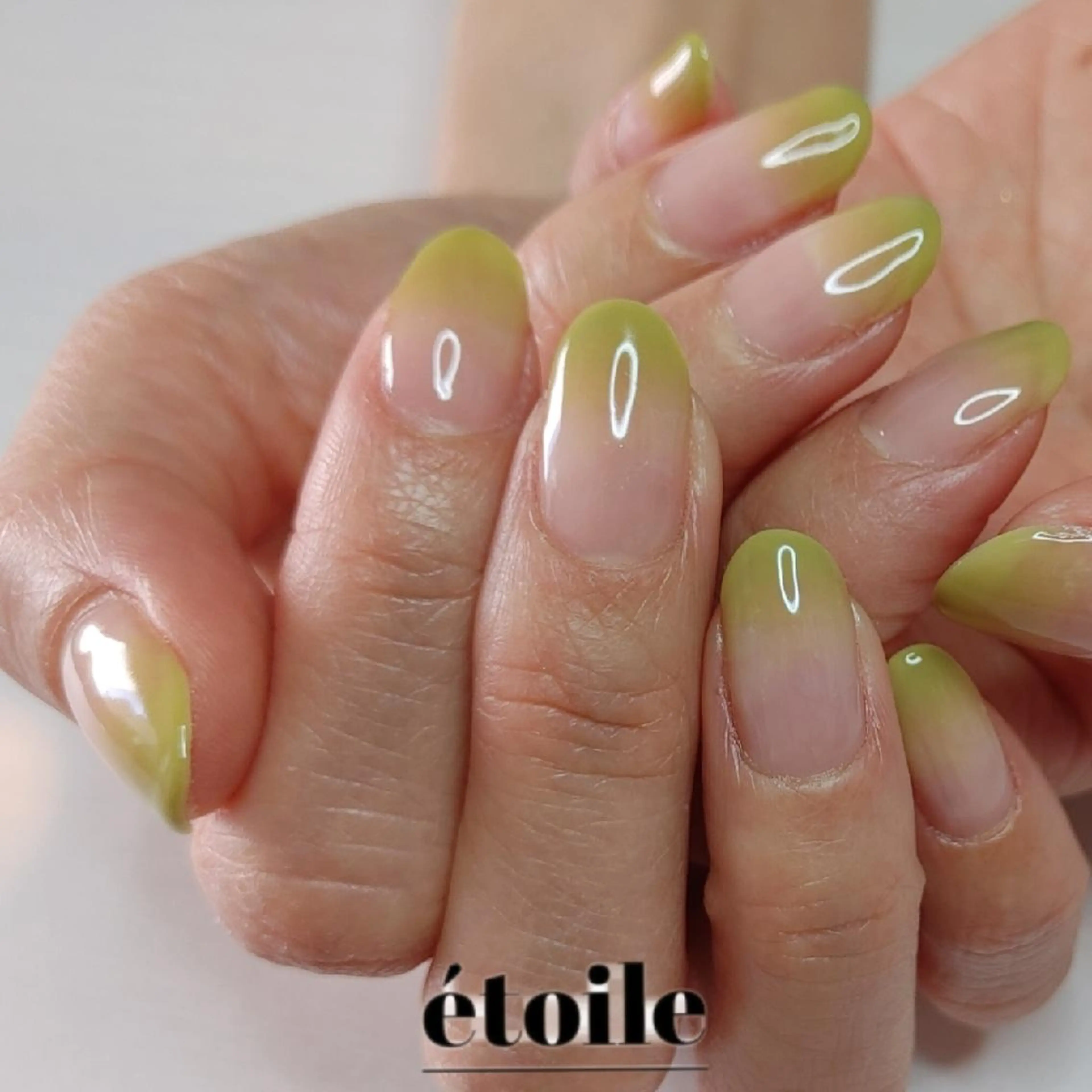 ネイル 春ネイル ハンドネイル ハンドケア étoile(エトワール)所属・山田 可愛のネイルデザイン