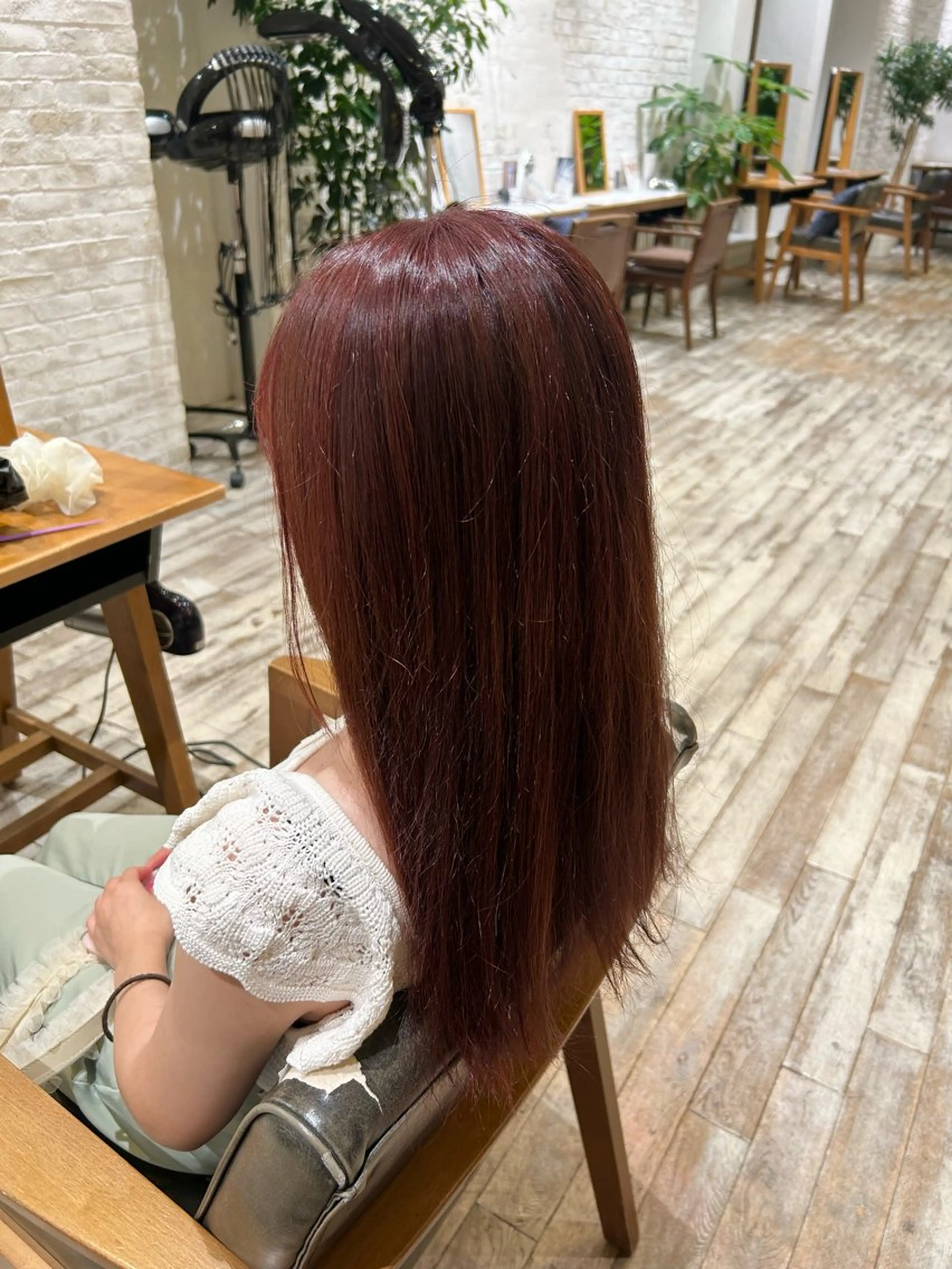 セミロング ‪広瀬快斗／ツヤ髪 /似合わせカラー🌱のヘアスタイル