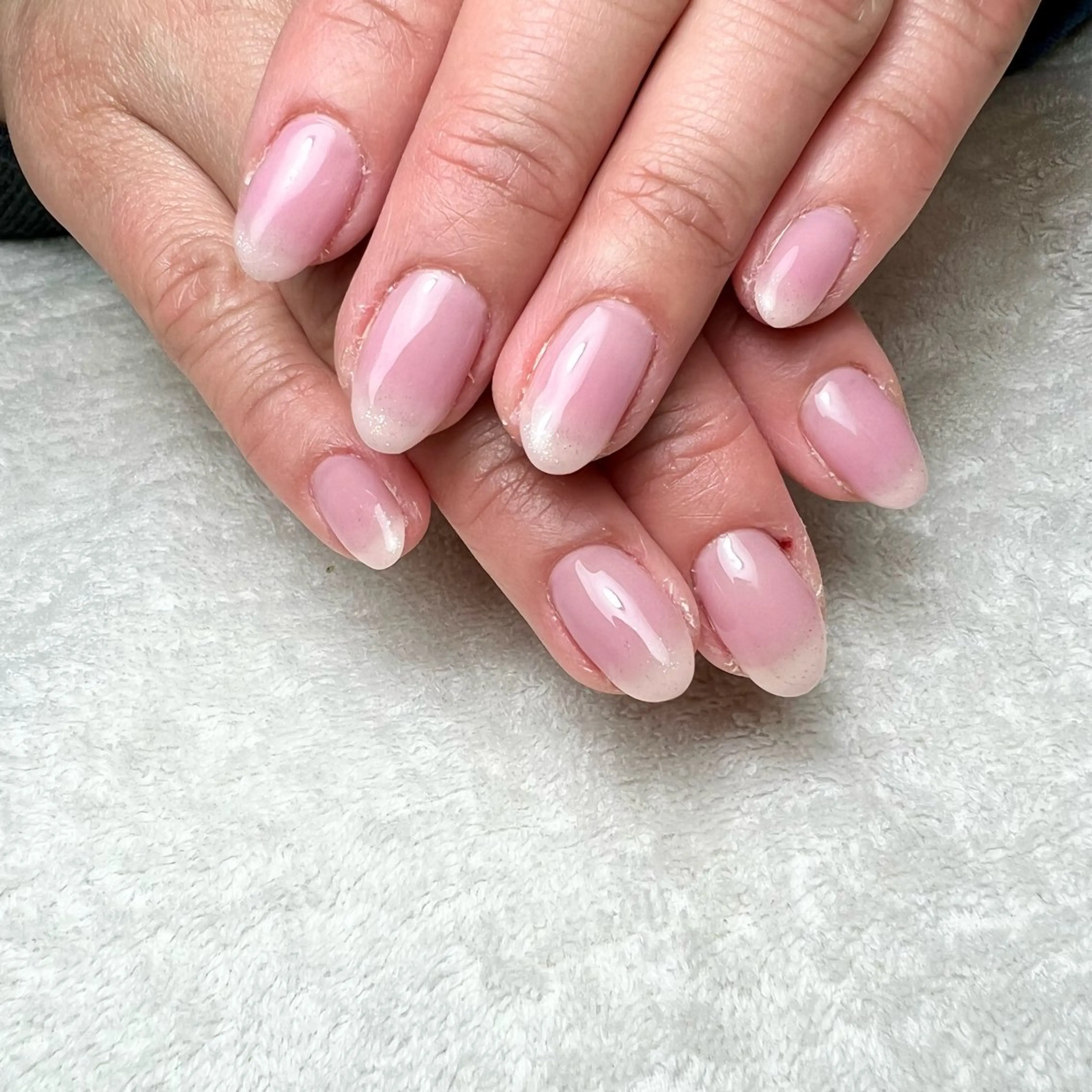 ネイル ジェルネイル シンプルネイル 春ネイル ハンドネイル COCO+所属・COCO +のエステ・リラクイメージ