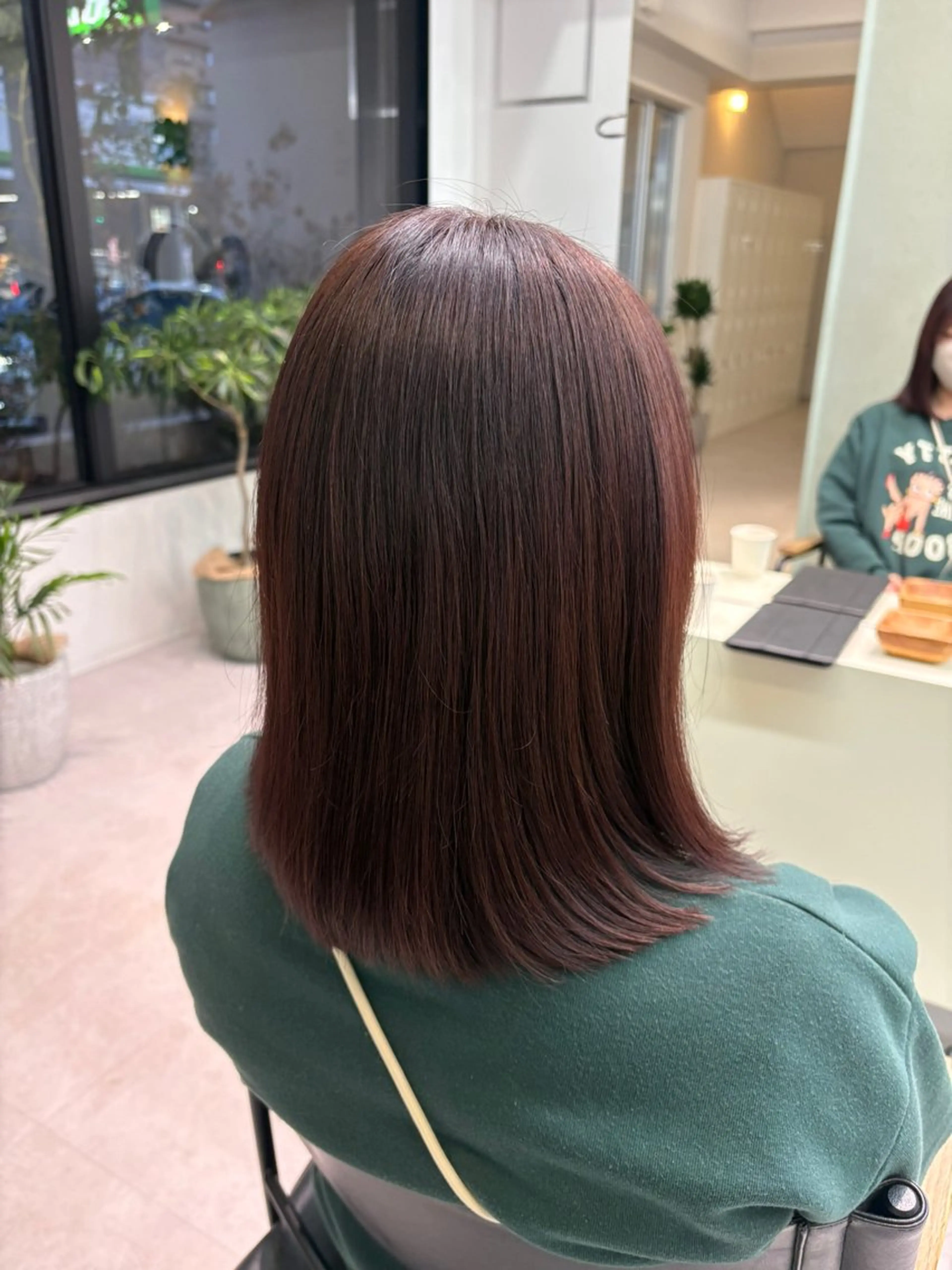 ミディアム カラー DEEokazaki sae.Tのヘアスタイル