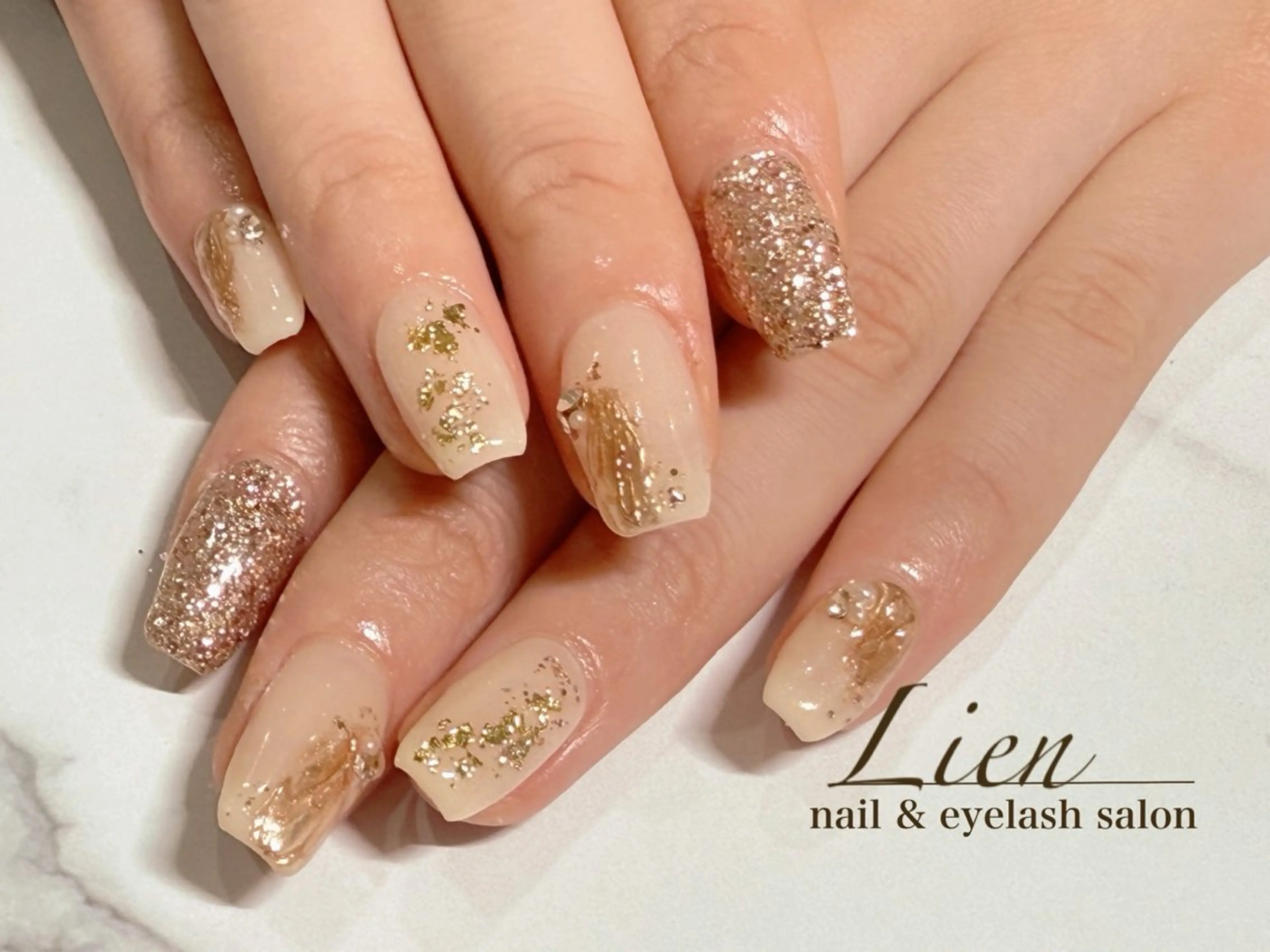 ネイル 長さ出し フットネイル フレンチネイル ジェルネイル ガラスフレンチ ハンドネイル Lien（リアン） 銀座駅6分のネイルデザイン