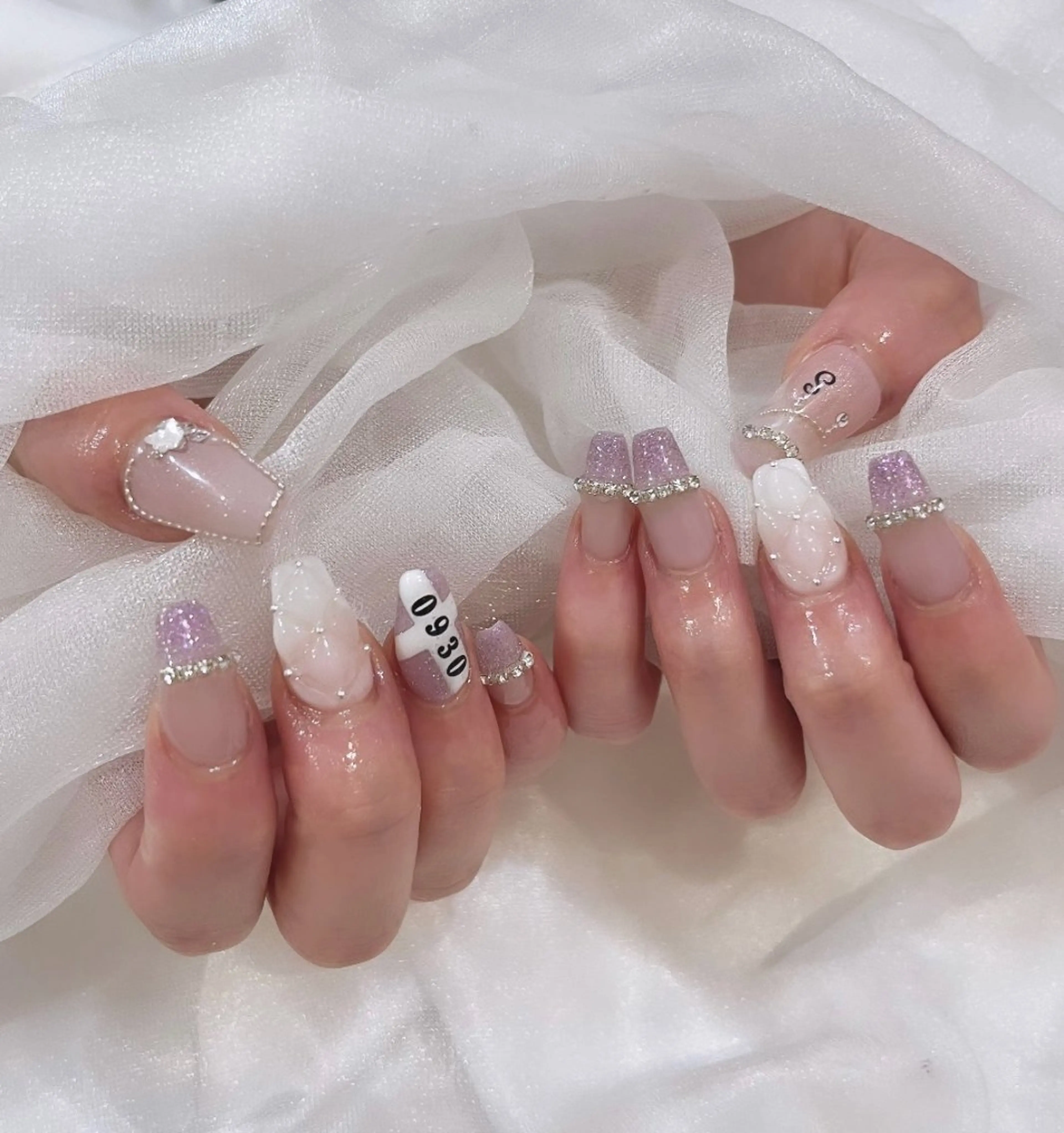 ネイル SALON ELVI.所属・SALON ELVI.のネイルデザイン