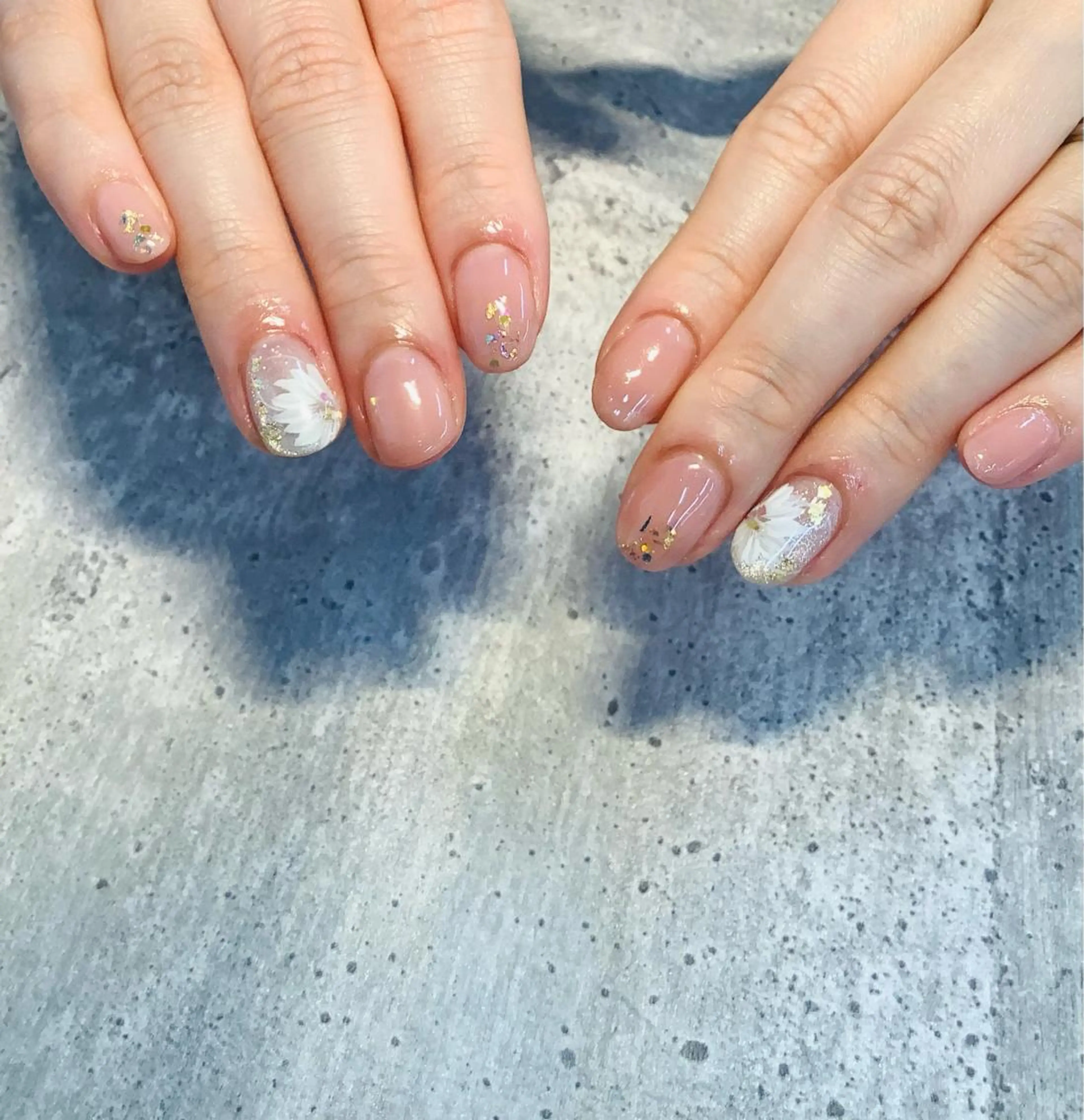 ネイル ラメ(グリッター) ハンドネイル 横尾 麻里のネイルデザイン