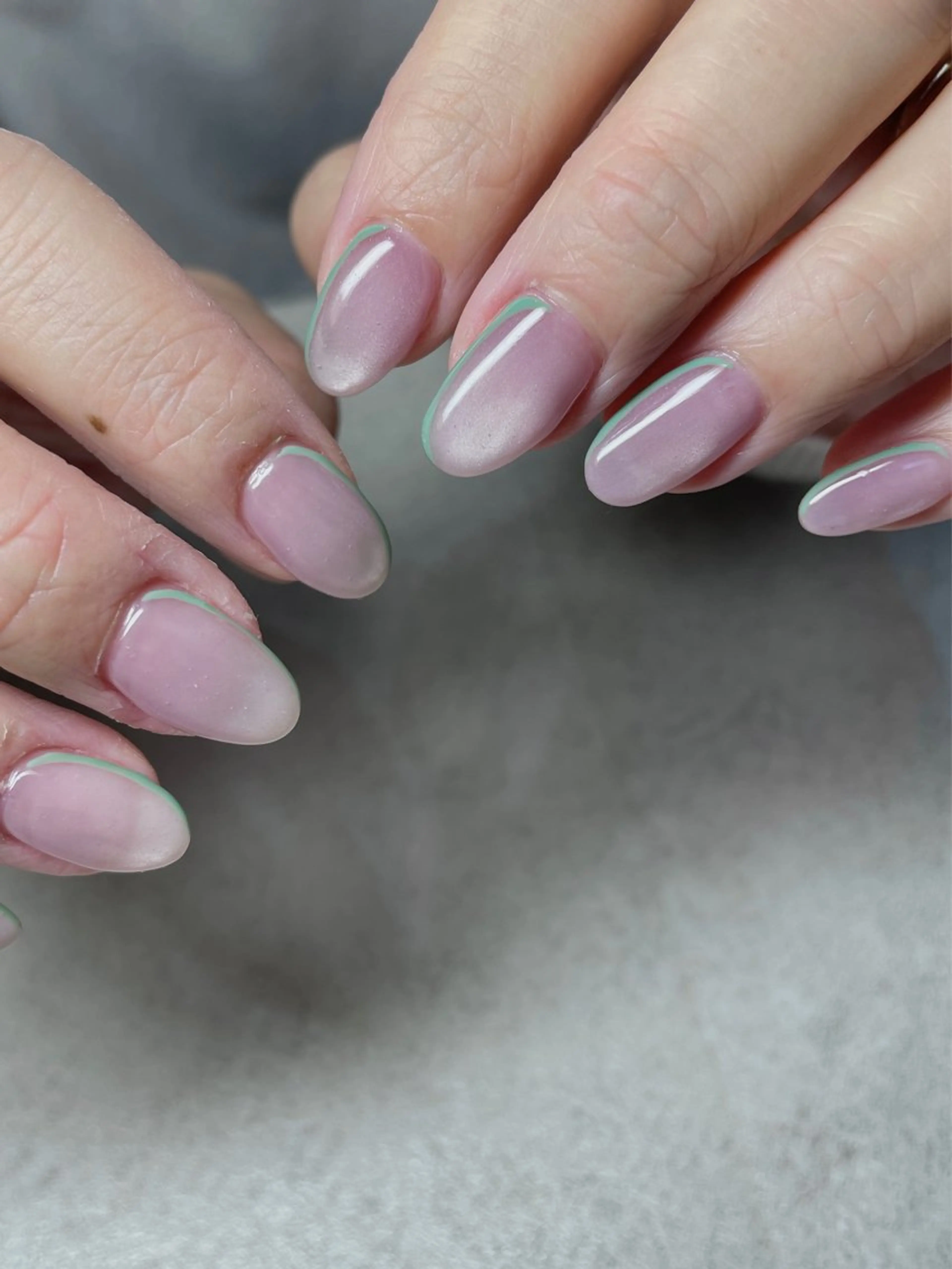 ネイル フレンチネイル キラキラネイル 韓国ネイル マグネットネイル オフィスネイル acs.n所属・ネイル，耳つぼ 風間すみれのその他イメージ