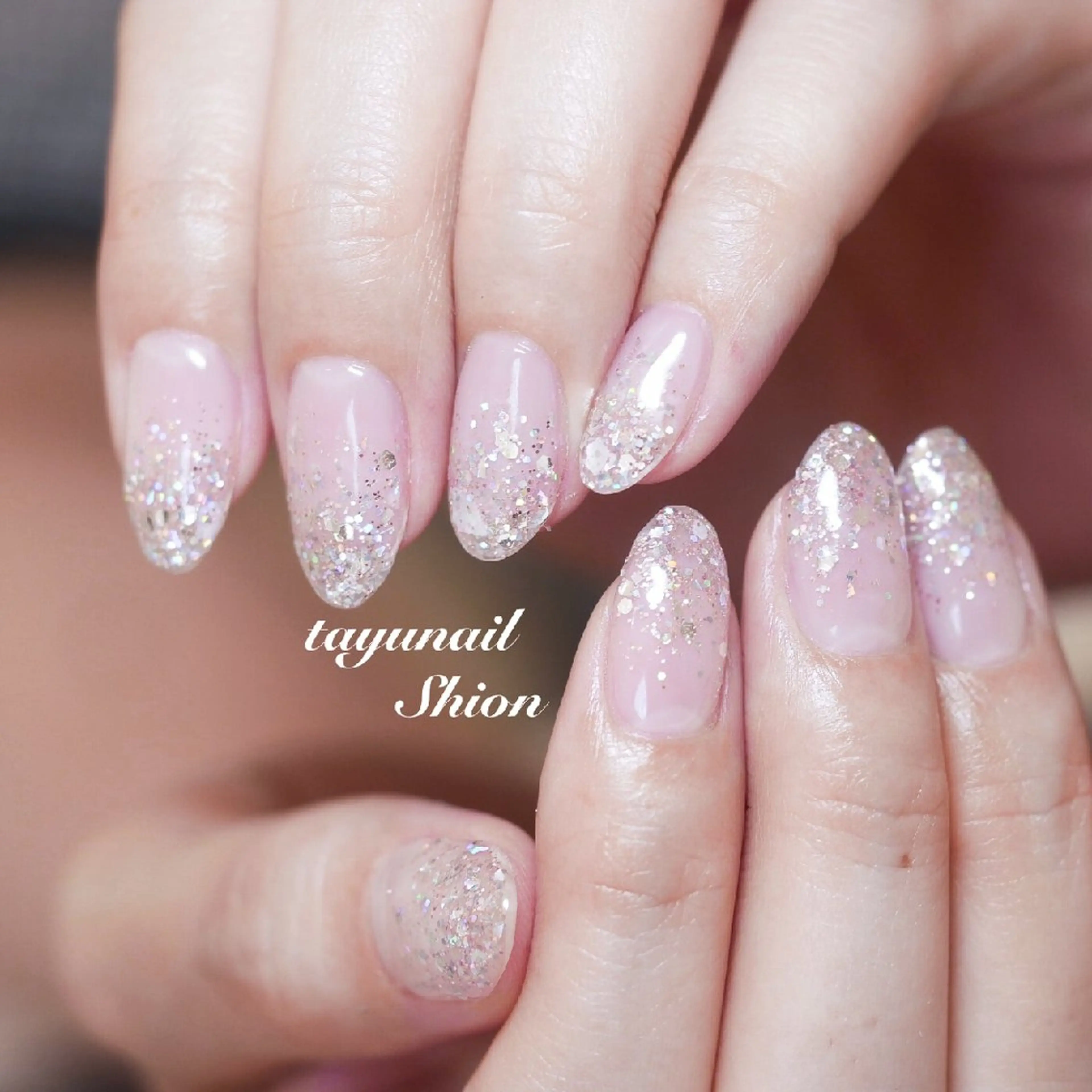 ネイル クリアネイル ジェルネイル グラデーション キラキラネイル ラメ(グリッター) ネイルサロン・ネイルスクール　たゆnail所属・ネイルサロン 【たゆnail】のネイルデザイン