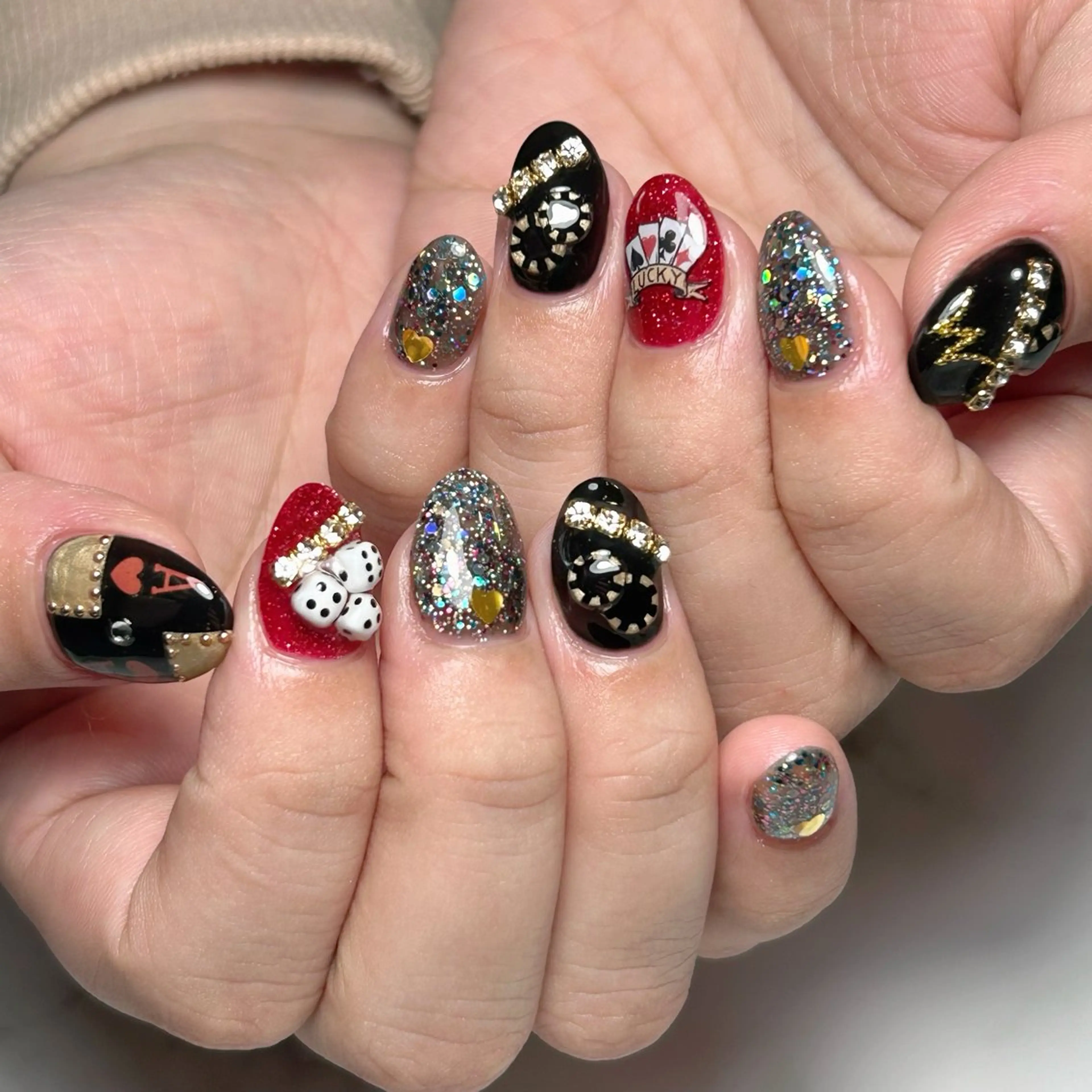 ネイル RuxuryNail /RiAnnaのネイルデザイン