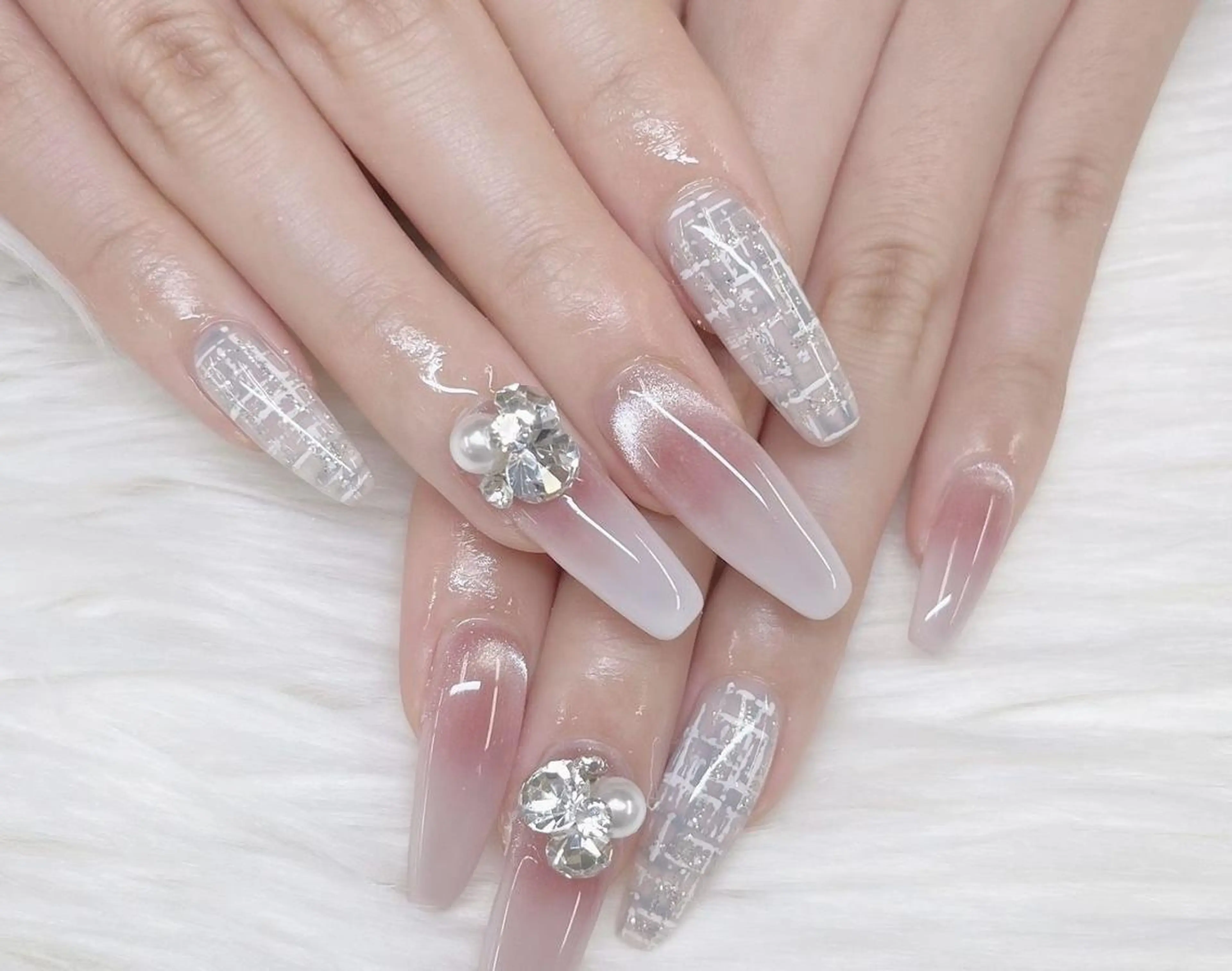 ネイル Nini Nail Salonのネイルデザイン