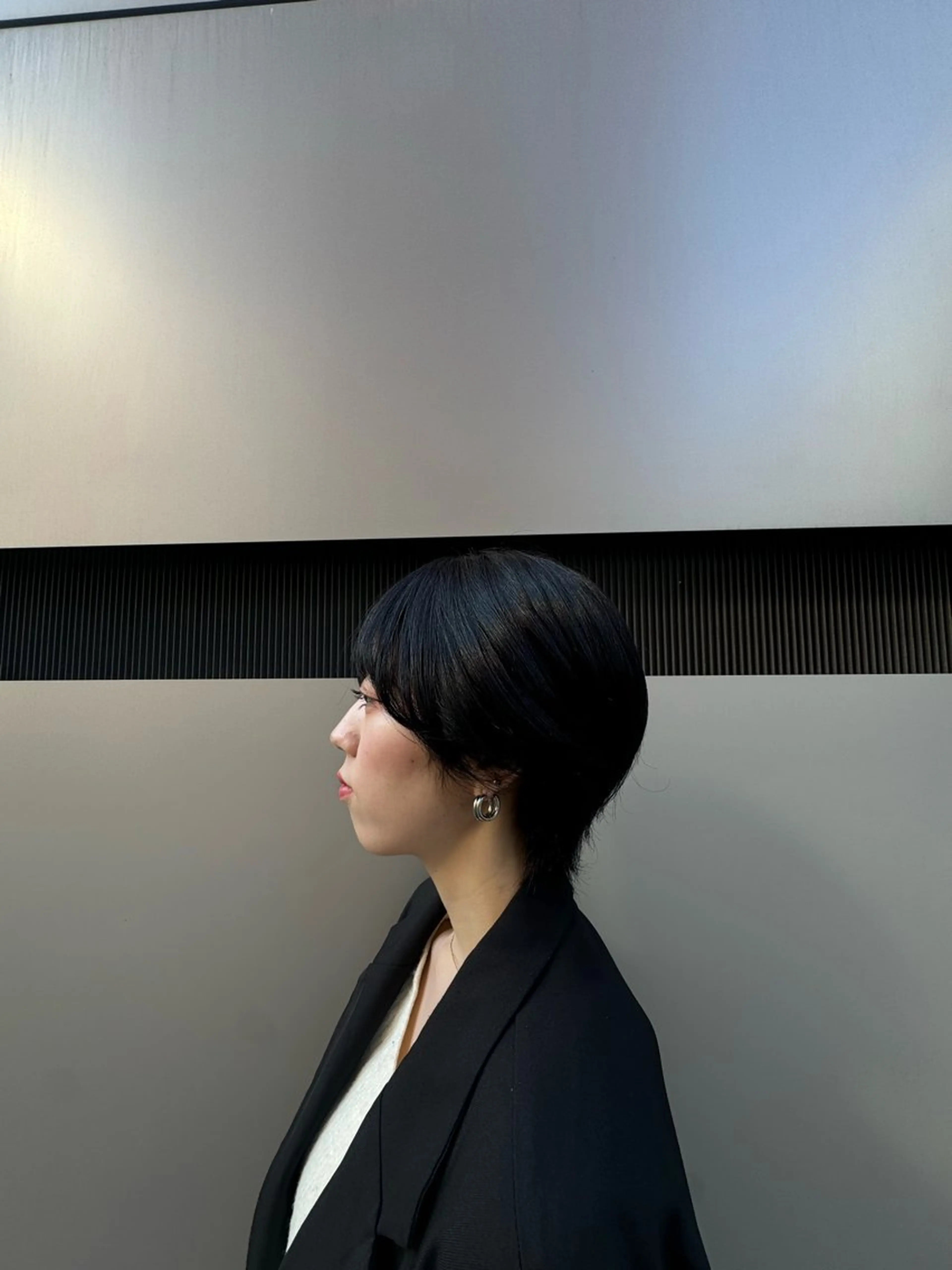 ショート カラー 青海 サヤのヘアスタイル